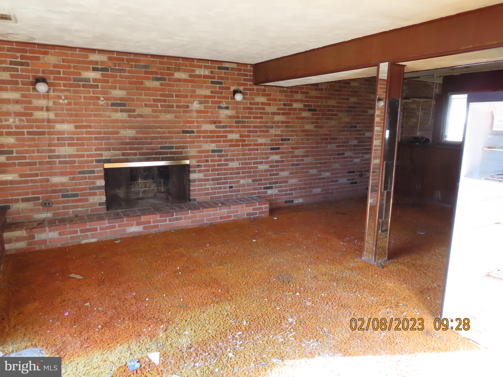 IMPERIAL GARDENS - Residential