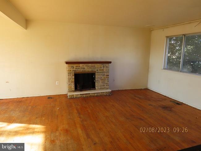 IMPERIAL GARDENS - Residential