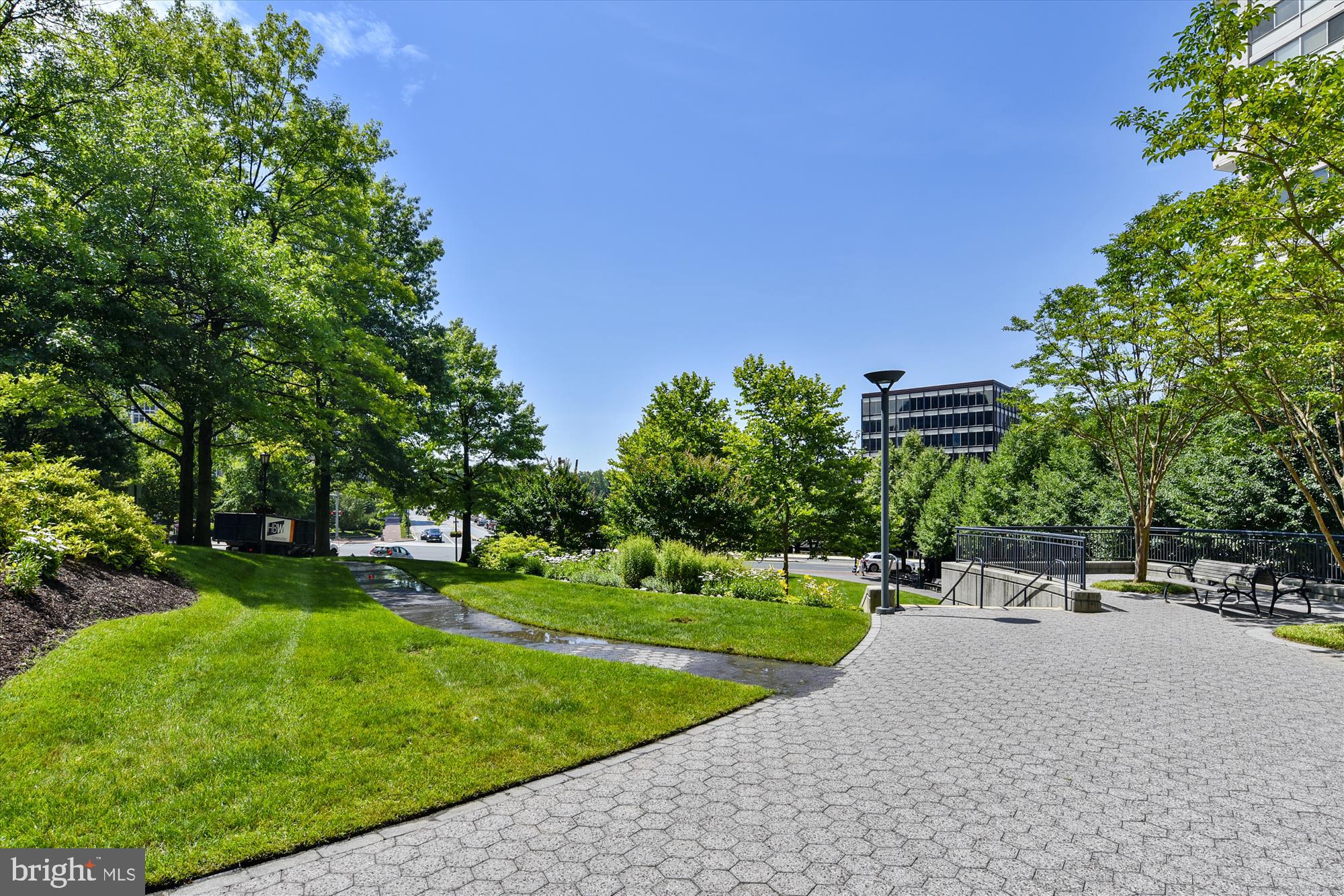 WILLOUGHBY OF CHEVY CHASE - Residential Lease