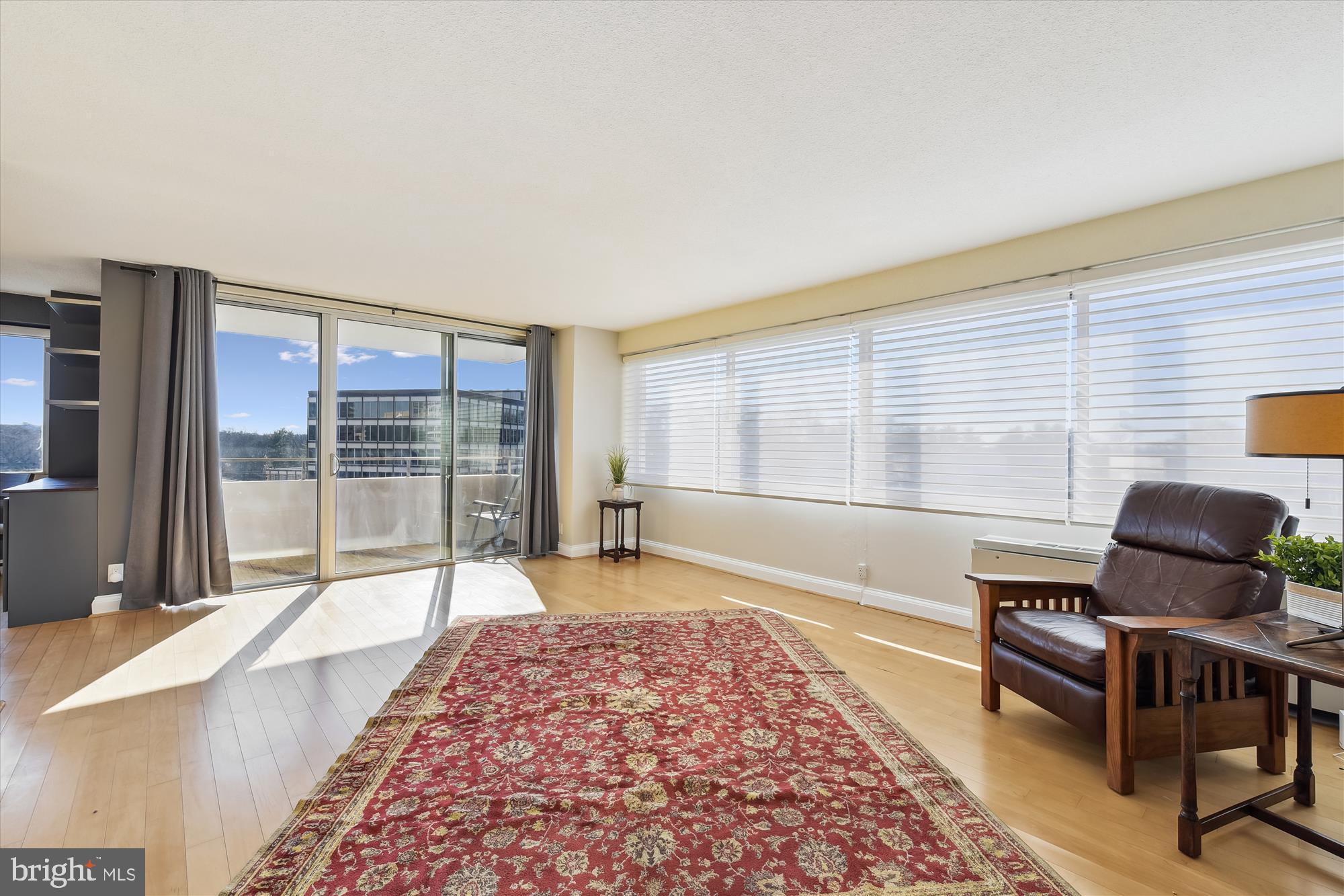 WILLOUGHBY OF CHEVY CHASE - Residential Lease