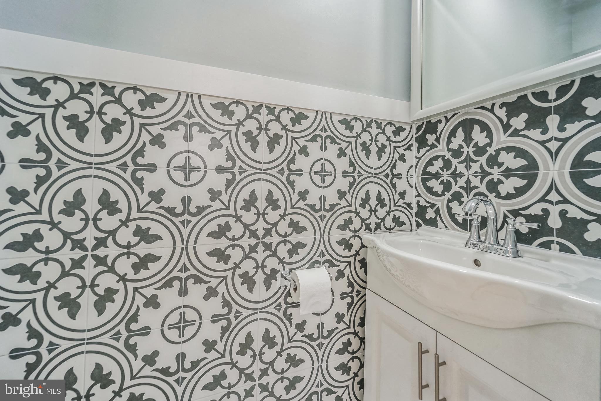 FRANKLINTOWN ROAD - Residential