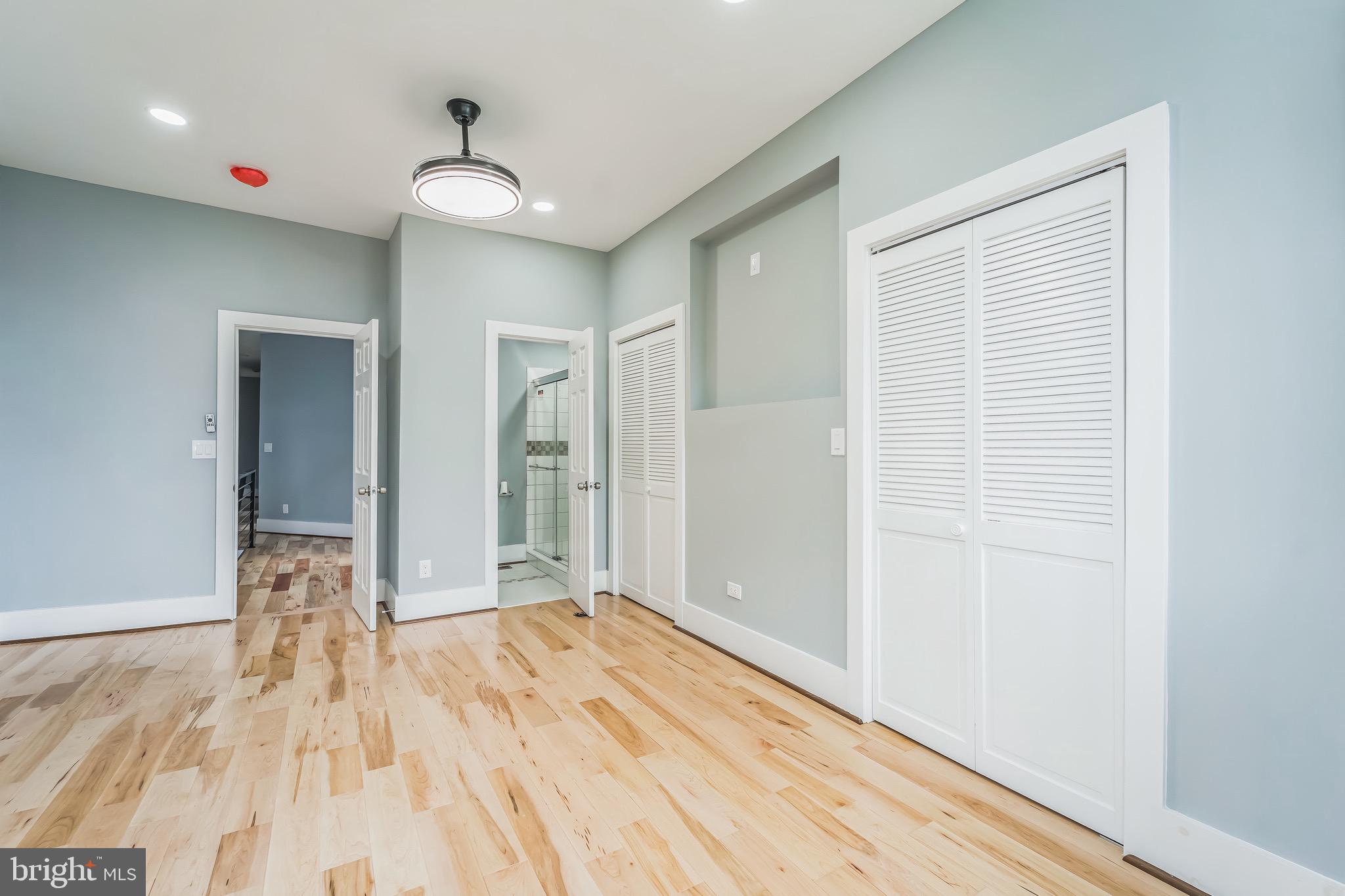 FRANKLINTOWN ROAD - Residential