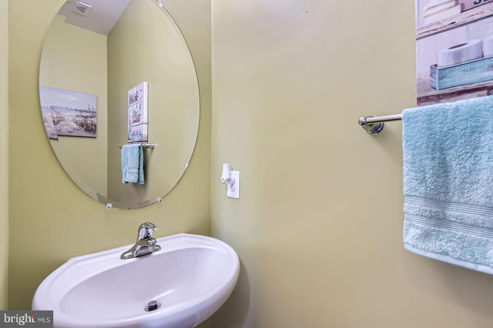 ROGERS FORD - Residential