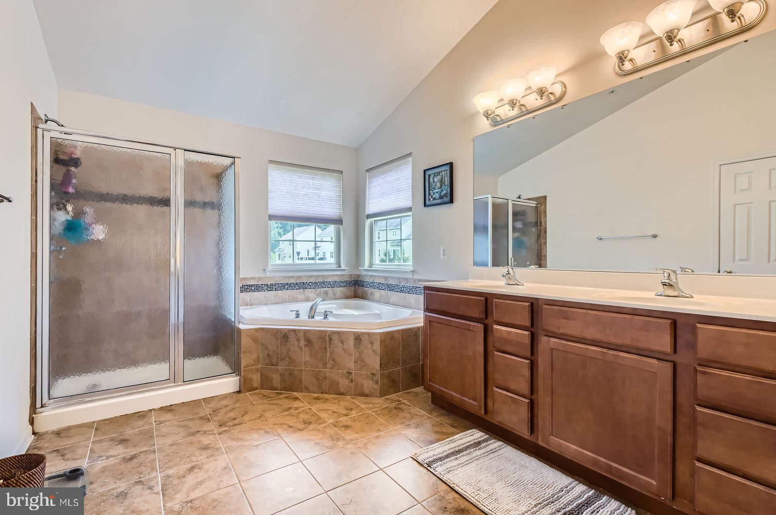 ROGERS FORD - Residential