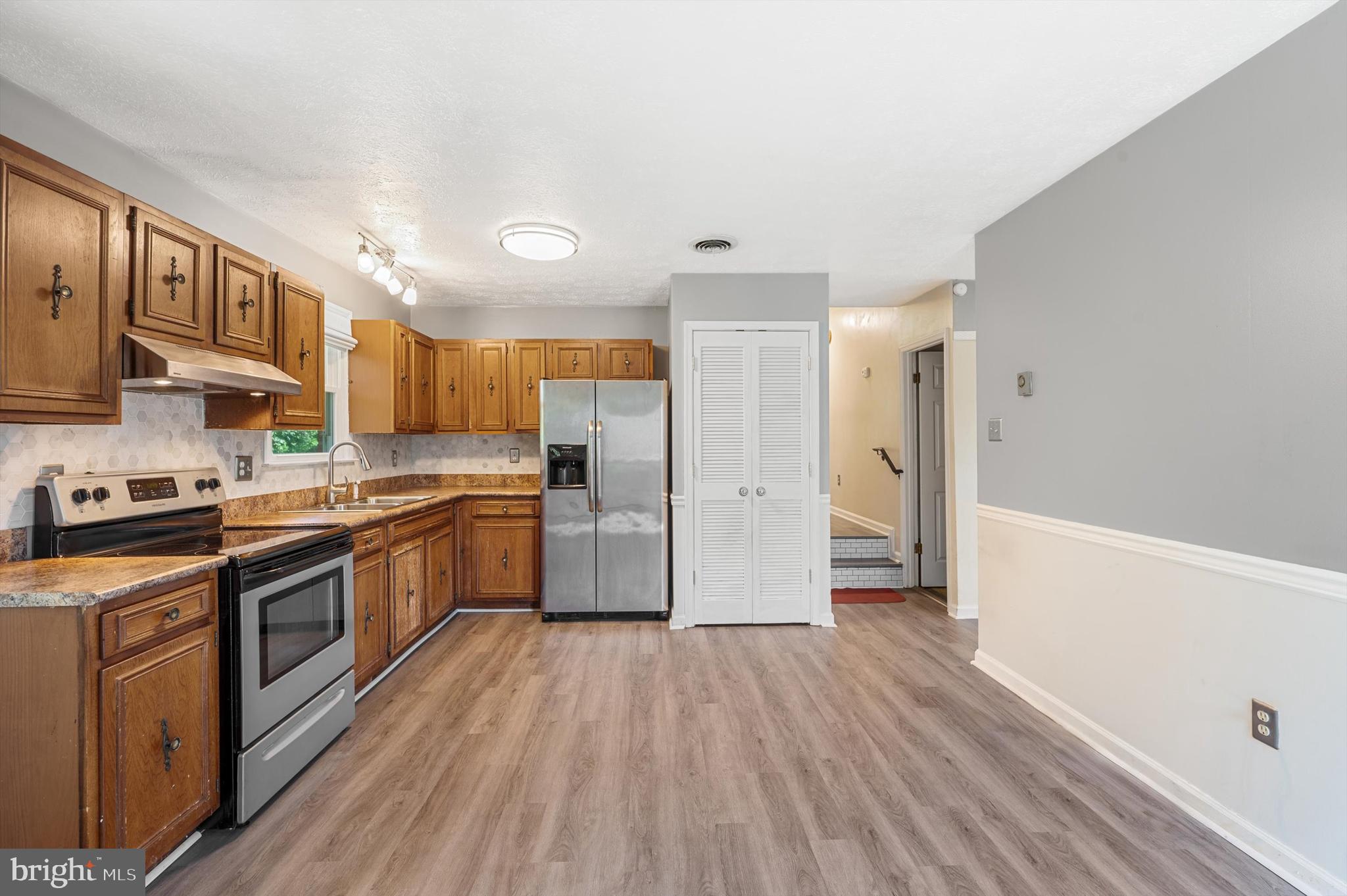 WARREN PARK - Residential