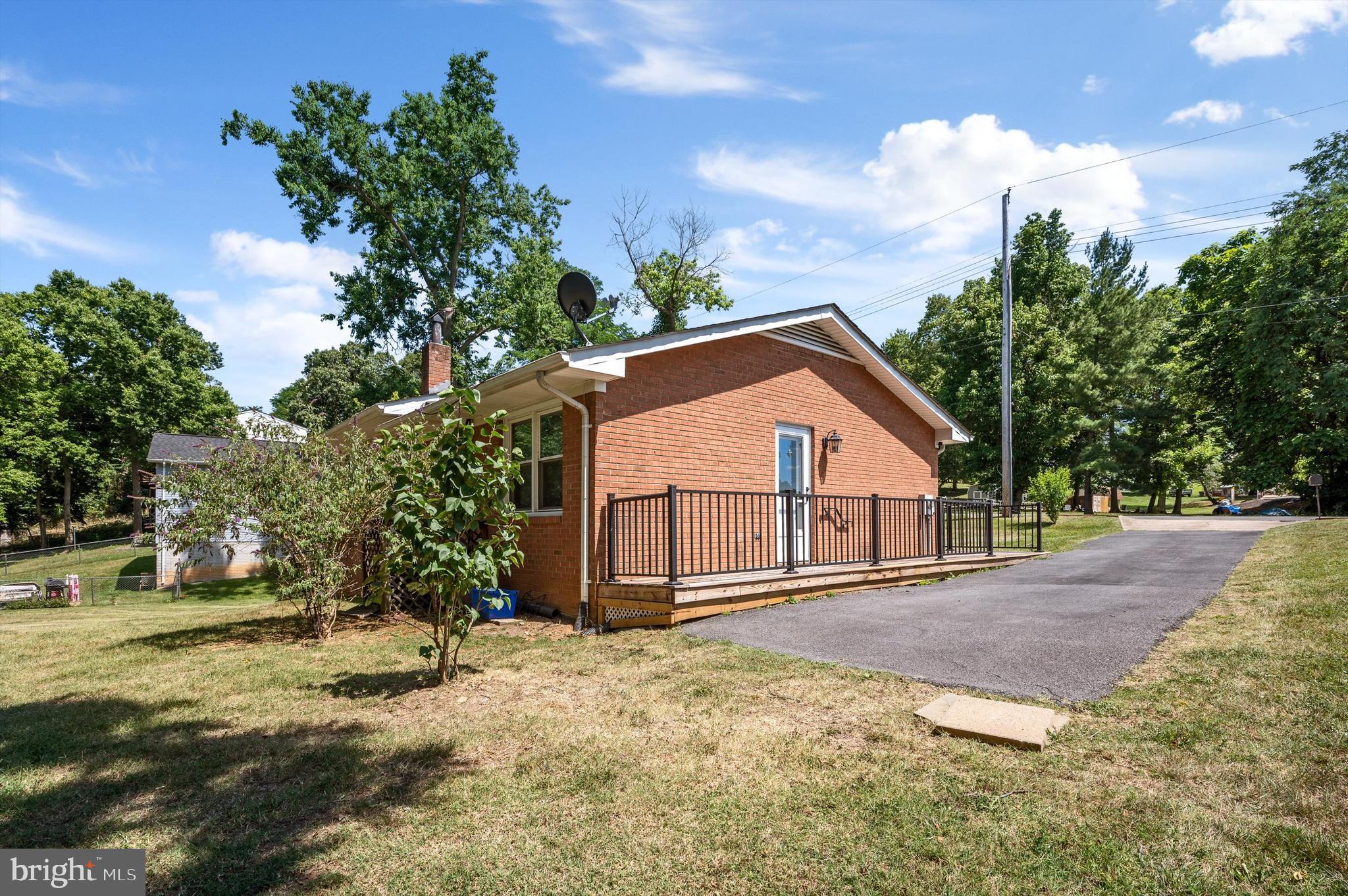 WARREN PARK - Residential