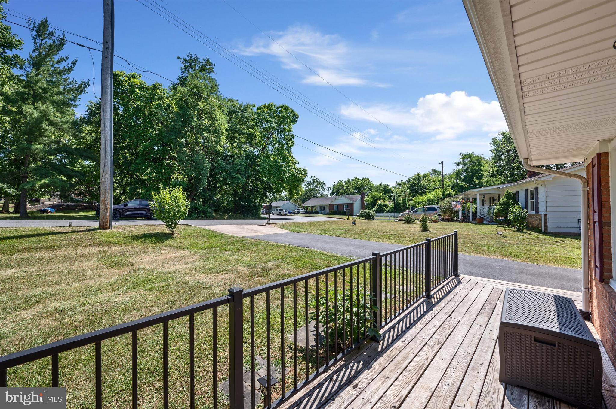 WARREN PARK - Residential