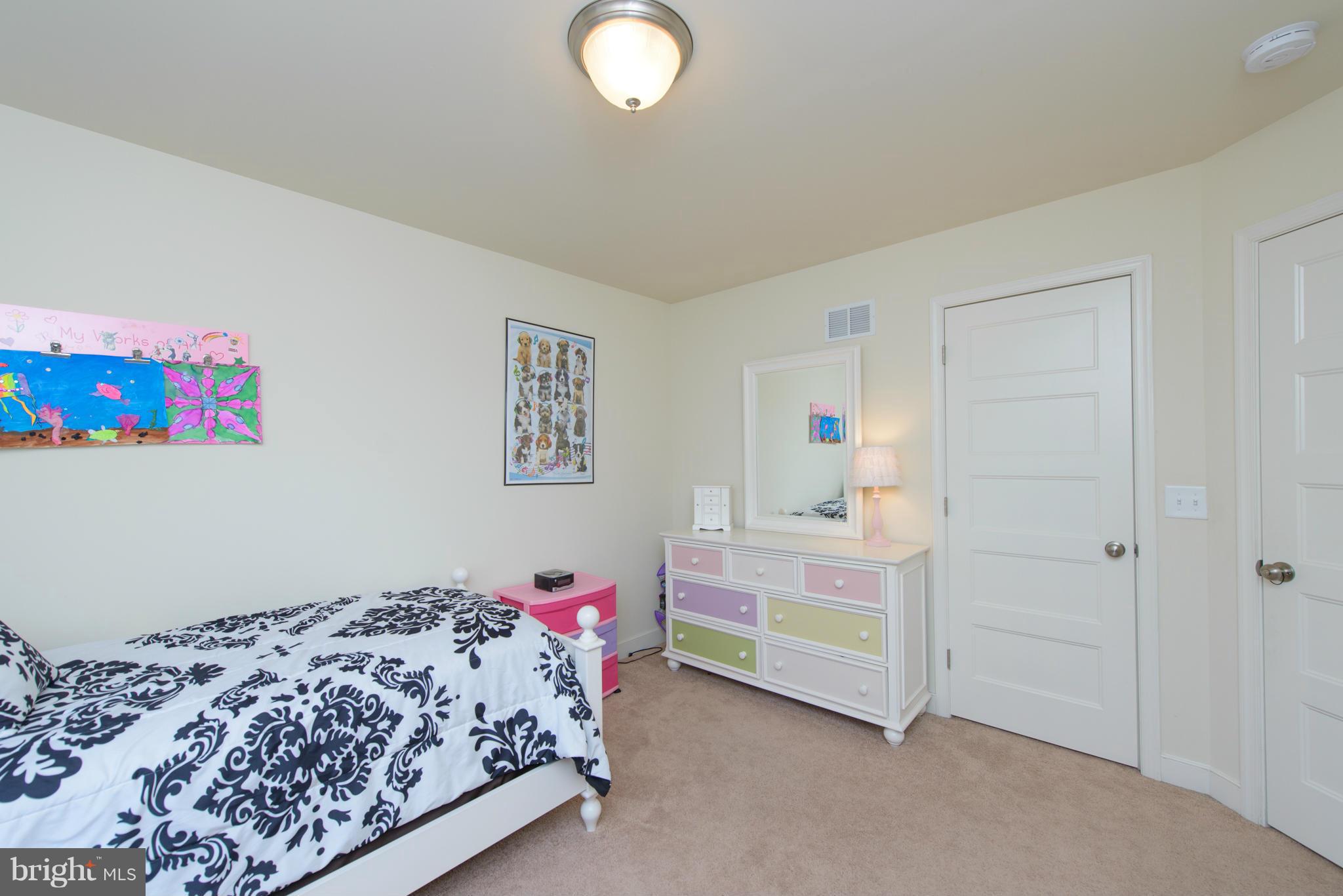 MAGOTHY PARK - Residential