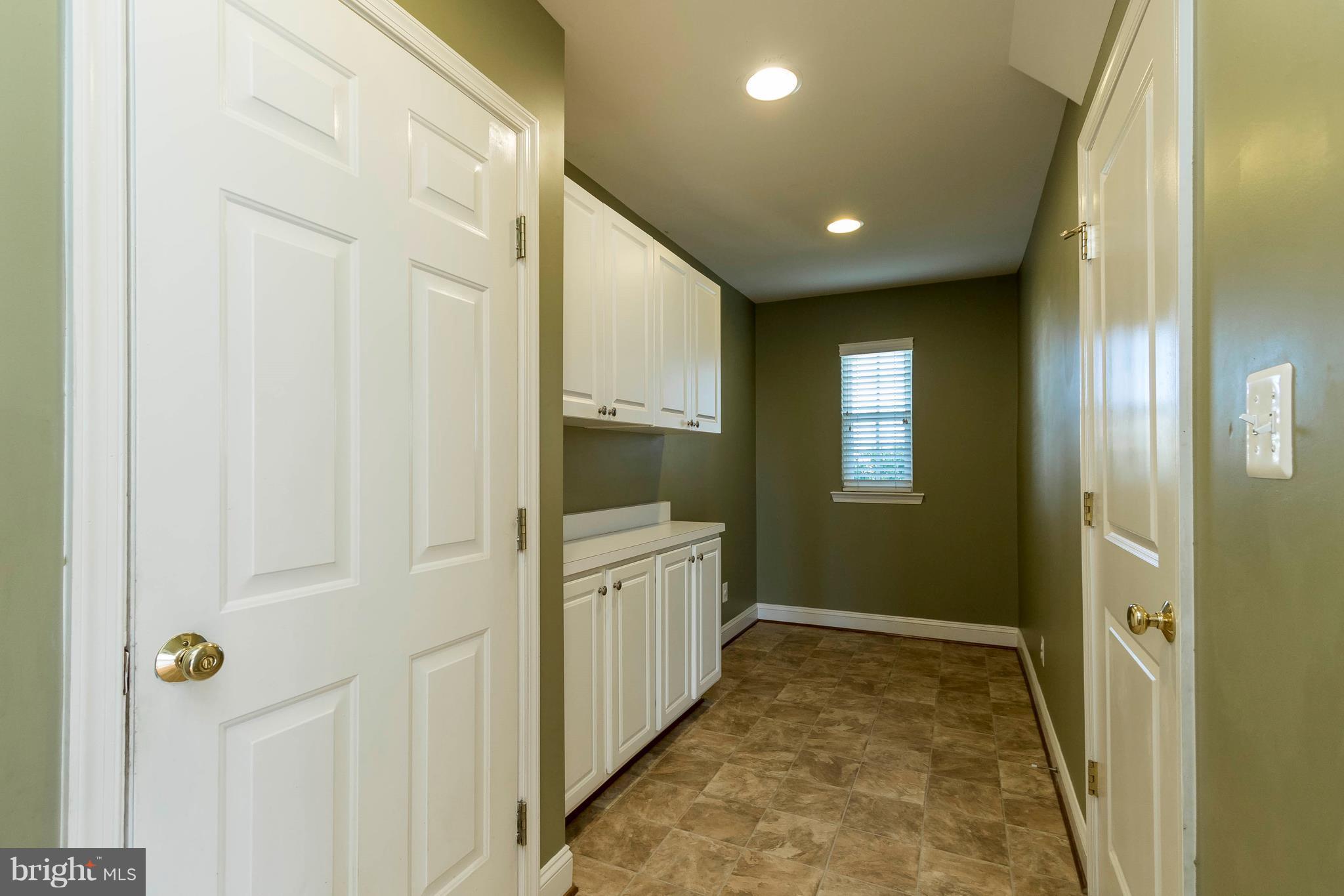 VINT HILL - Residential