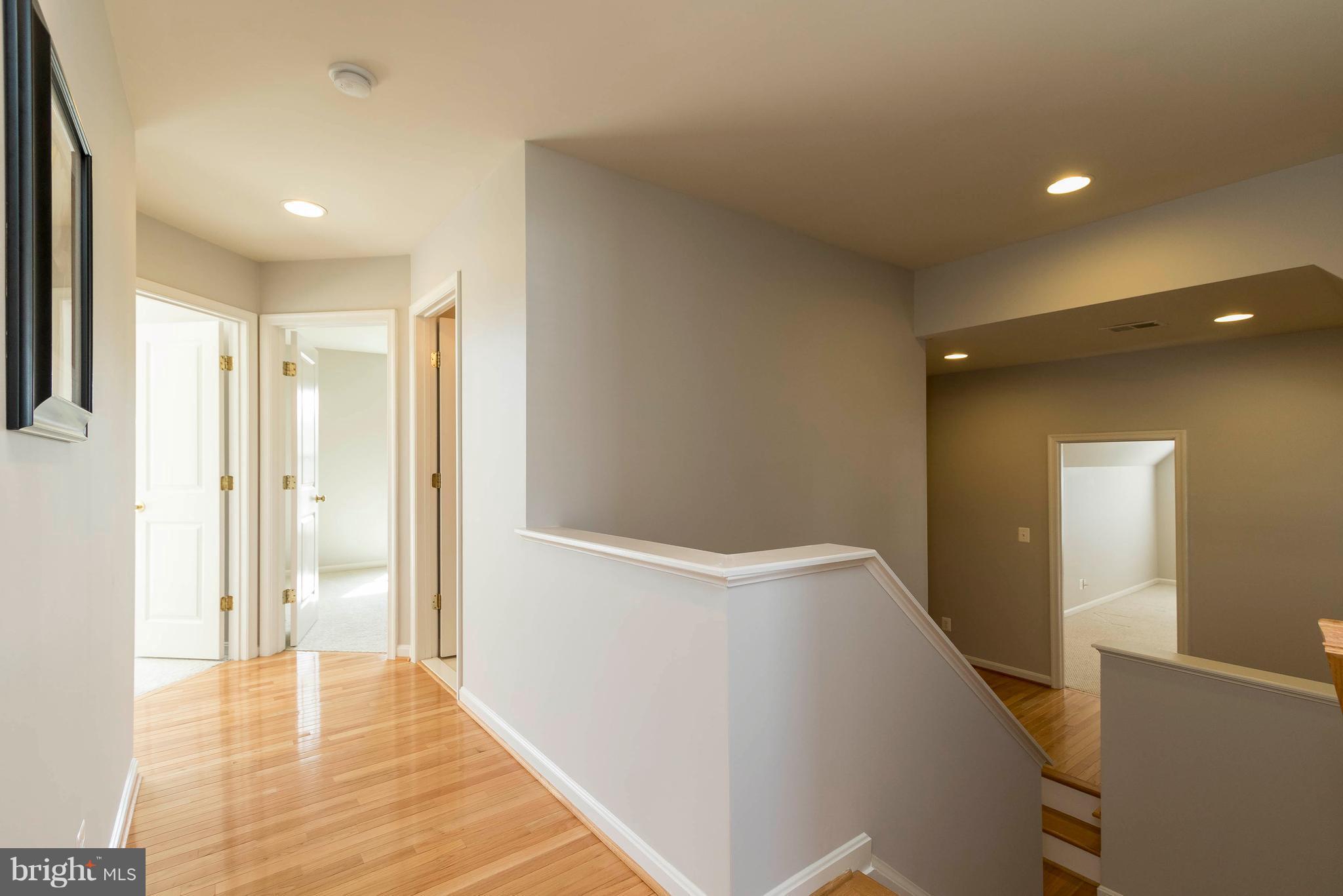 VINT HILL - Residential