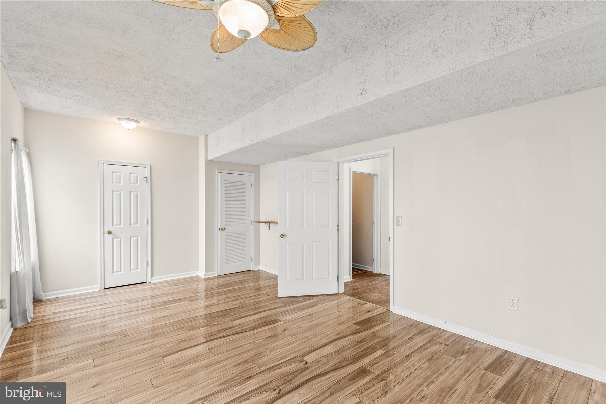 WOODCREST HILLS - Residential