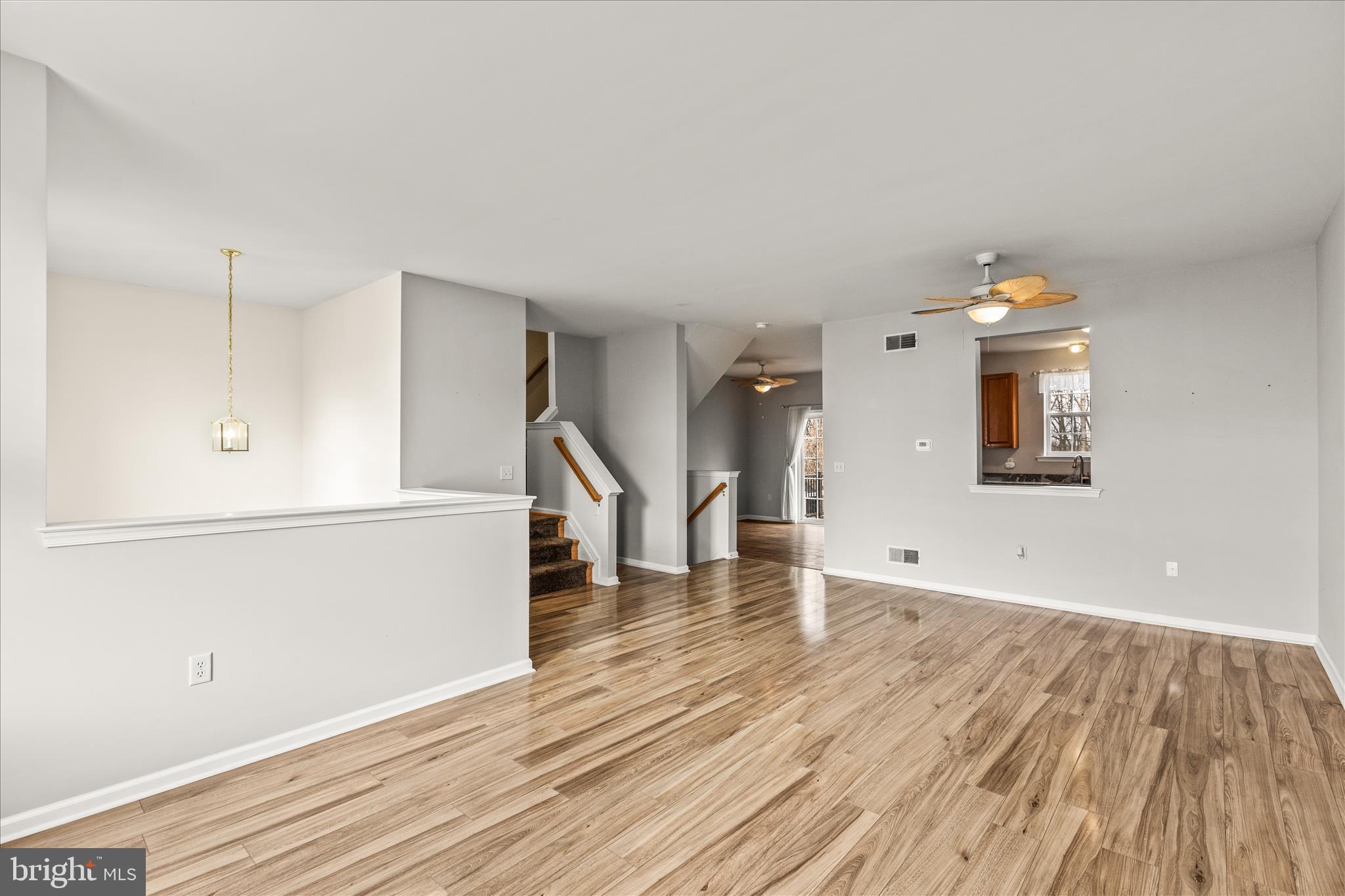 WOODCREST HILLS - Residential