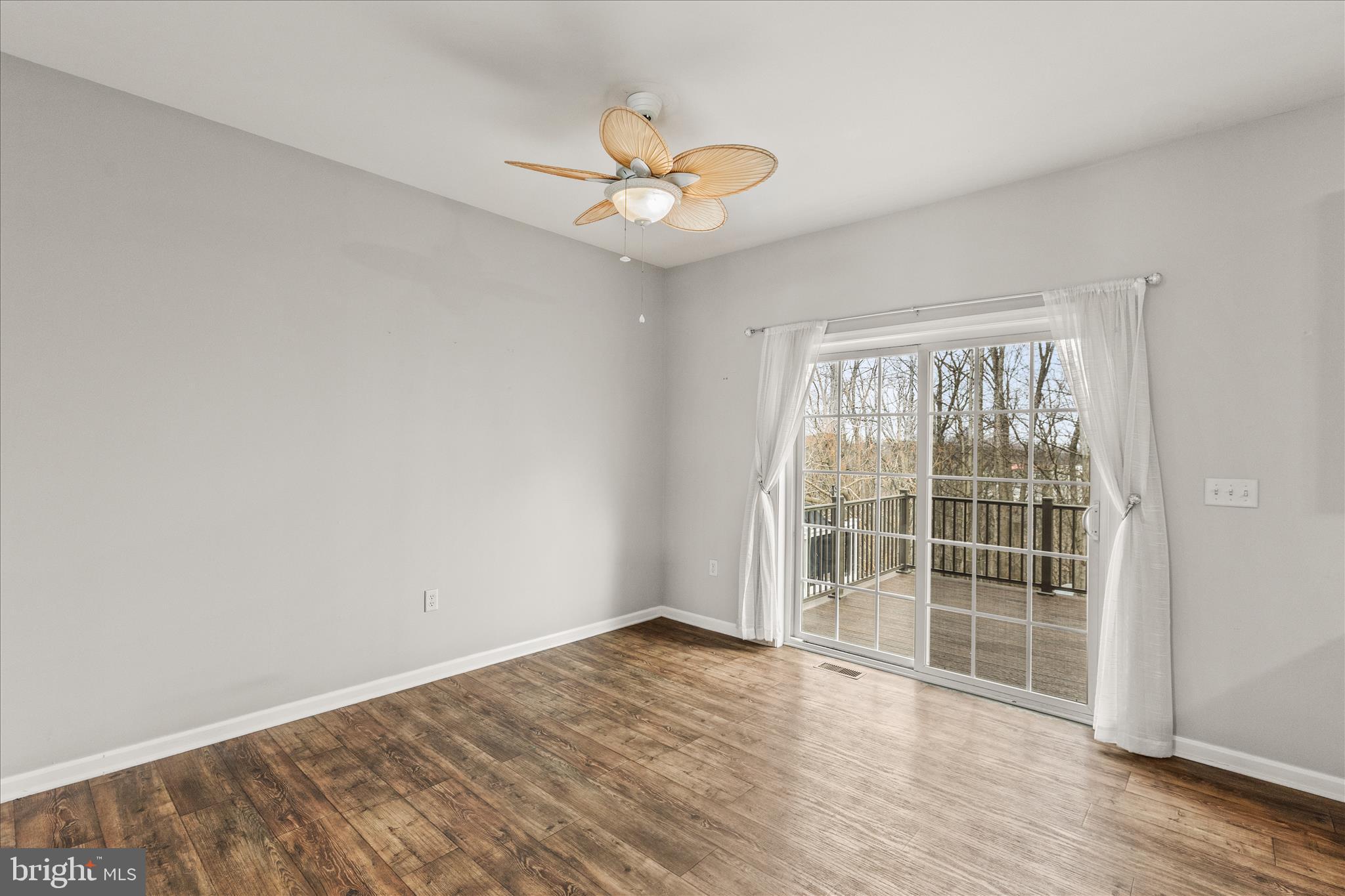 WOODCREST HILLS - Residential