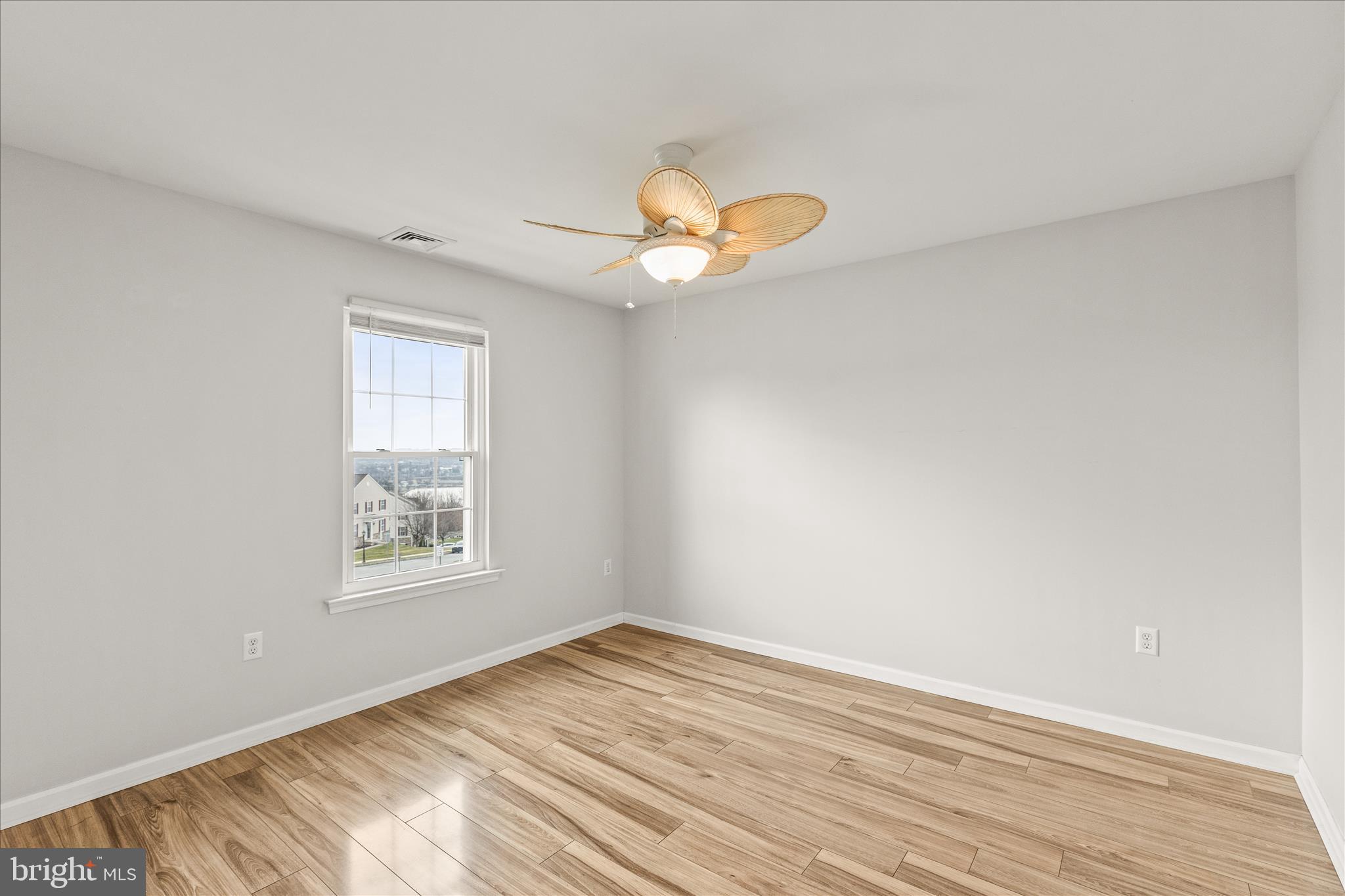 WOODCREST HILLS - Residential