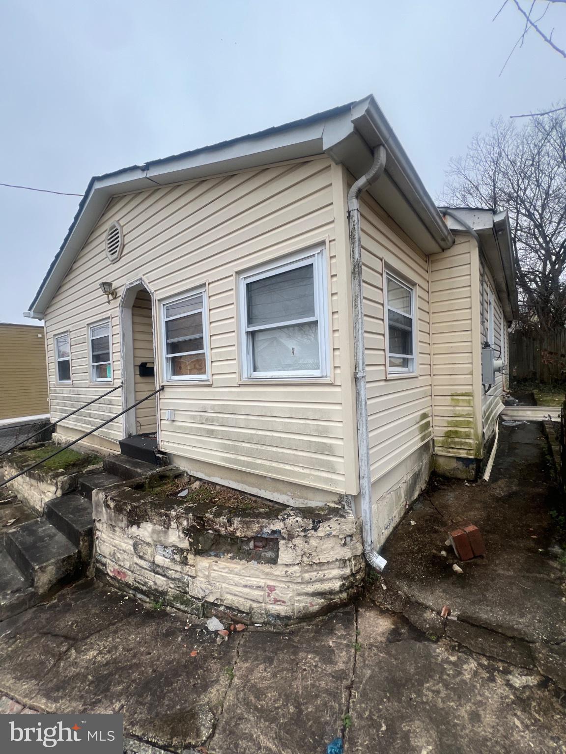 5213 CALL PLACE SE
