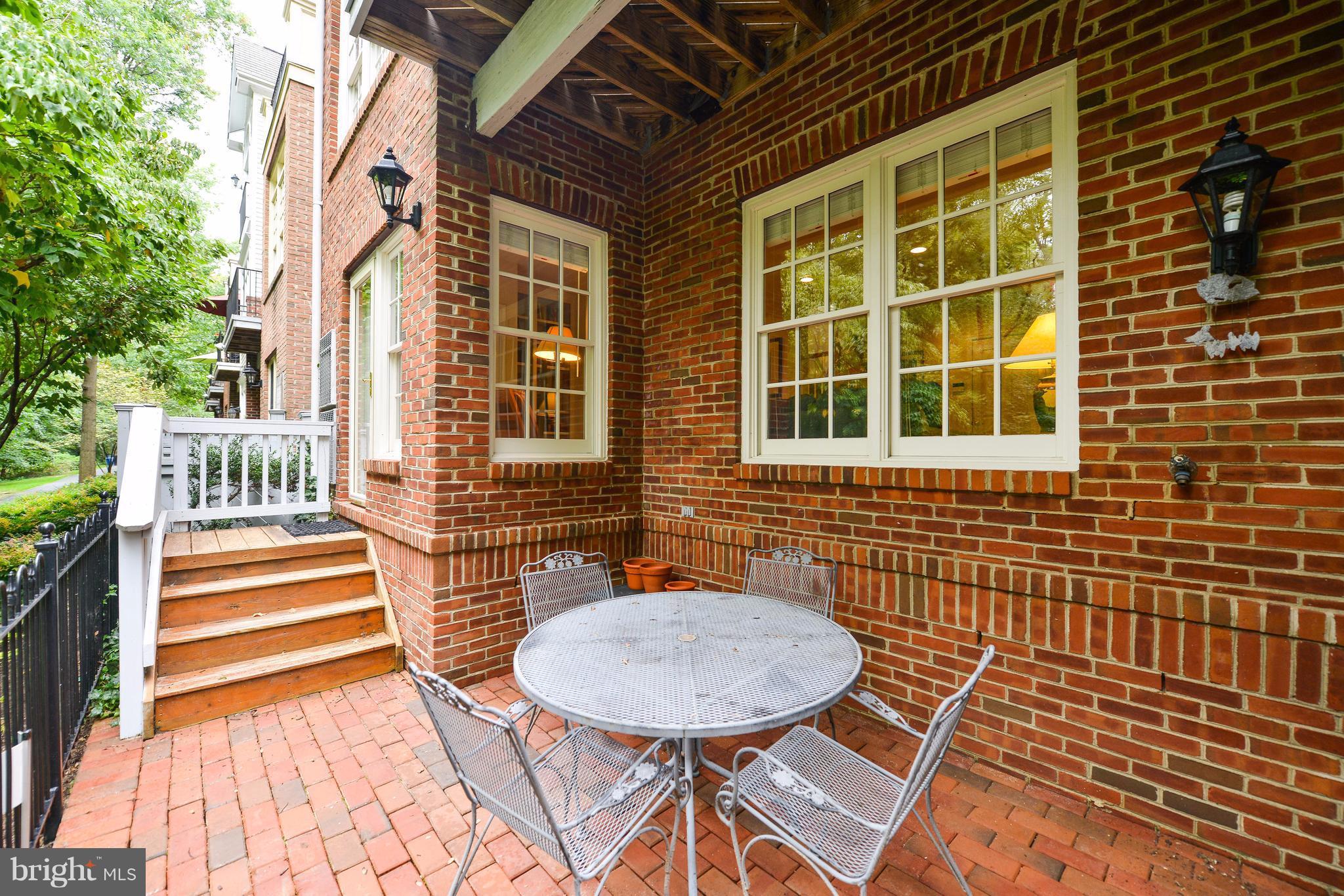 FORDS LANDING - Residential