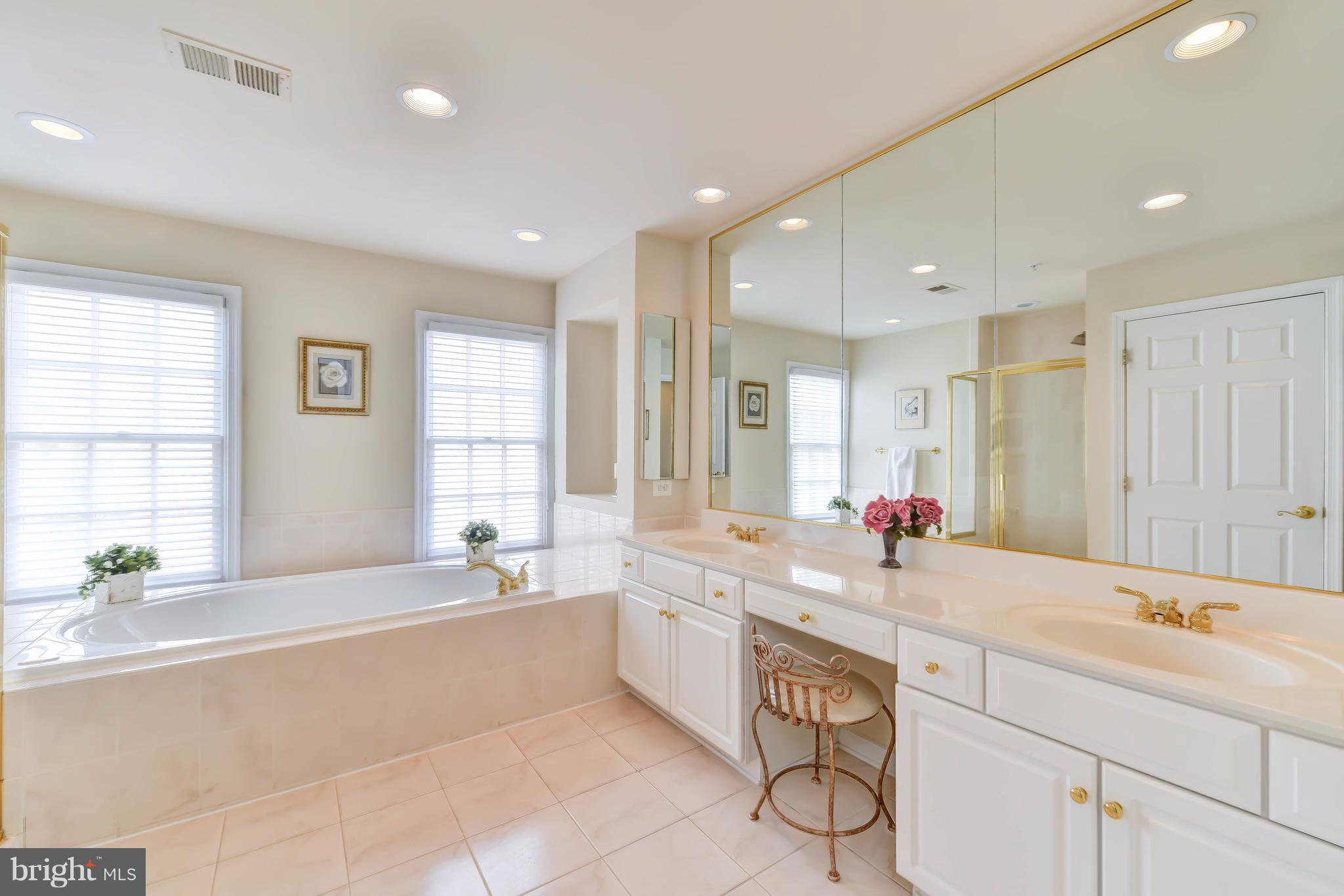 FORDS LANDING - Residential