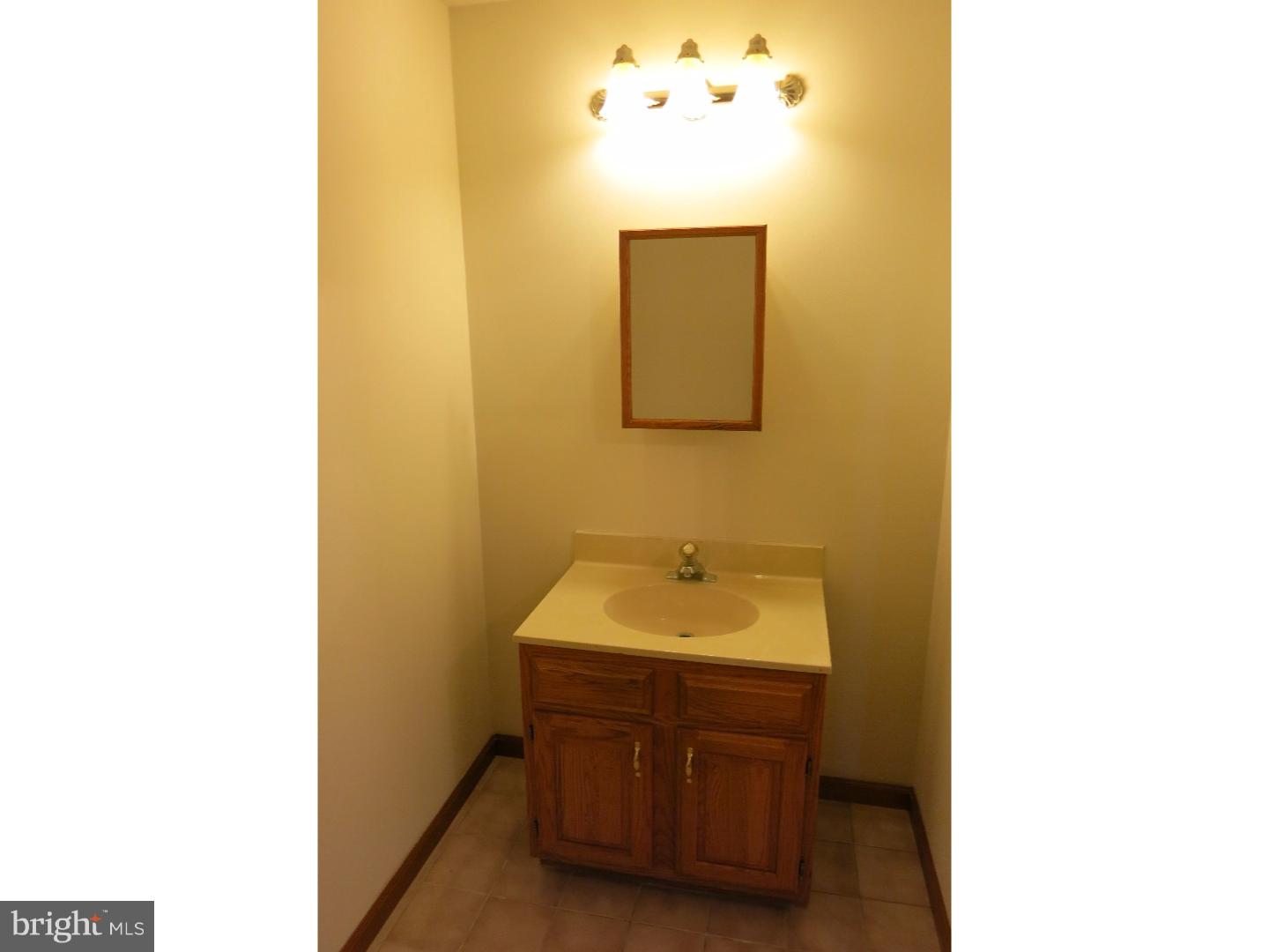 CONSHOHOCKEN - Residential