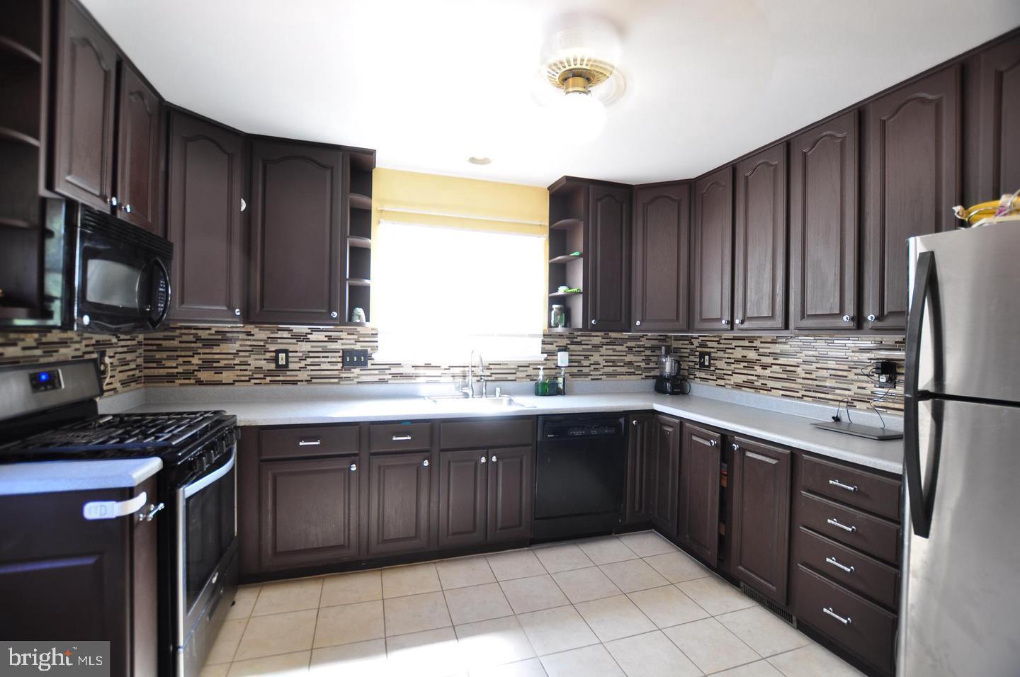 WESTVIEW PARK - Residential