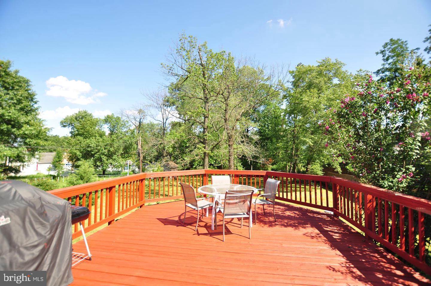 WESTVIEW PARK - Residential