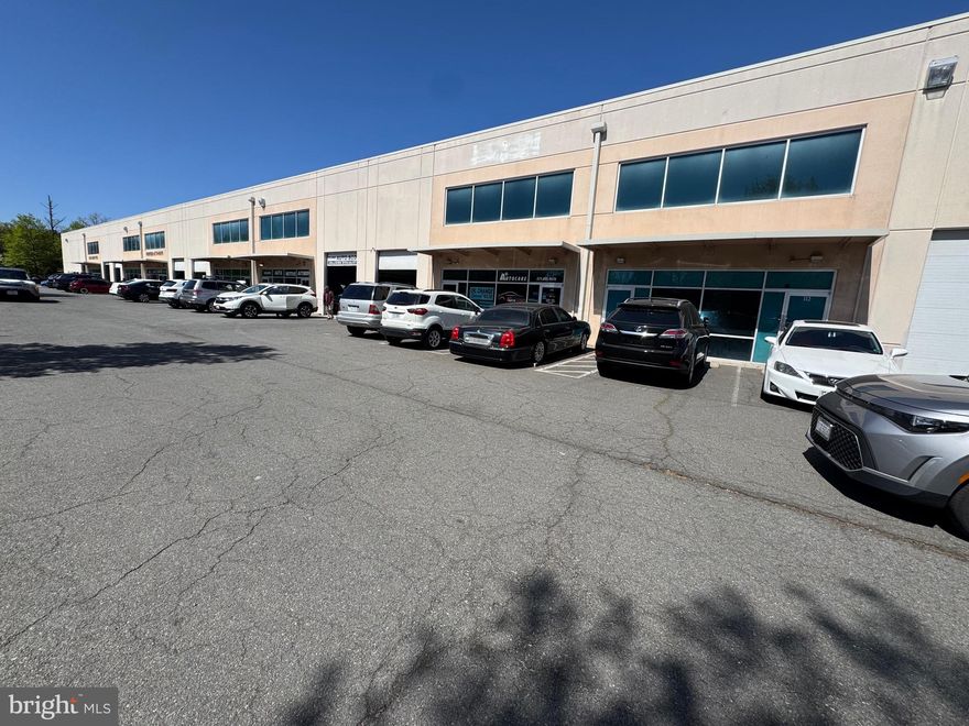 Auto Shop for Sale – Tenant Occupied

EXCEPTIONAL COMMERCIAL OPPORTUNITY!
Prime commercial property located near Dulles Airport and Route 28, currently operating as an automotive repair shop.

Condo Fee: $575 per month

Parking: 7 dedicated spaces

Occupancy: Tenant occupied

Note: The automotive repair business and all equipment are excluded from the sale and will be sold separately.

Showings are by appointment only.
Please contact the owner for additional details.