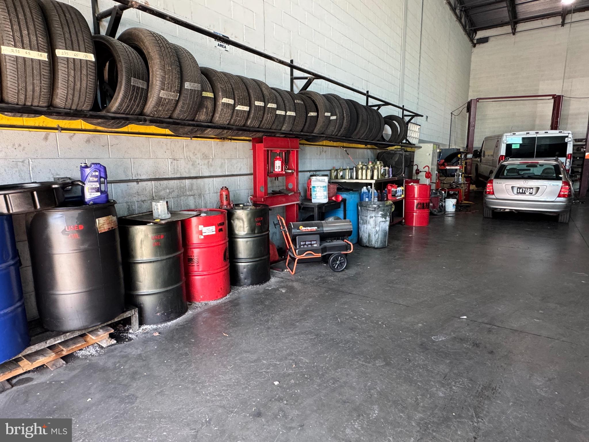 45911 TRANSAMERICA PLAZA 111