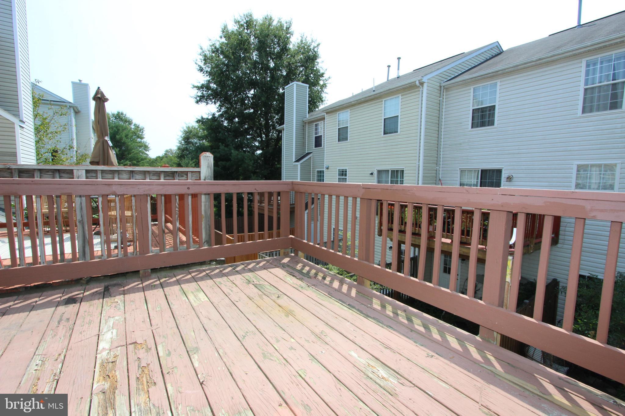 SYCAMORE MEWS - Residential Lease