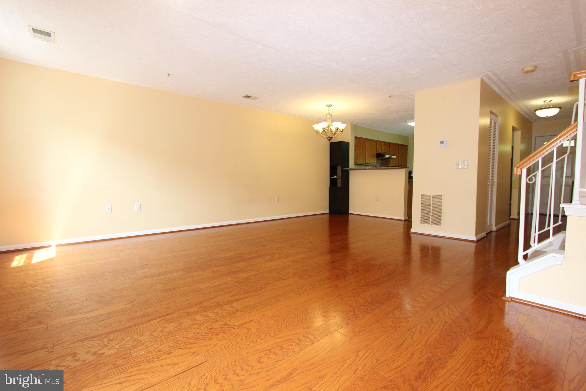 SYCAMORE MEWS - Residential Lease