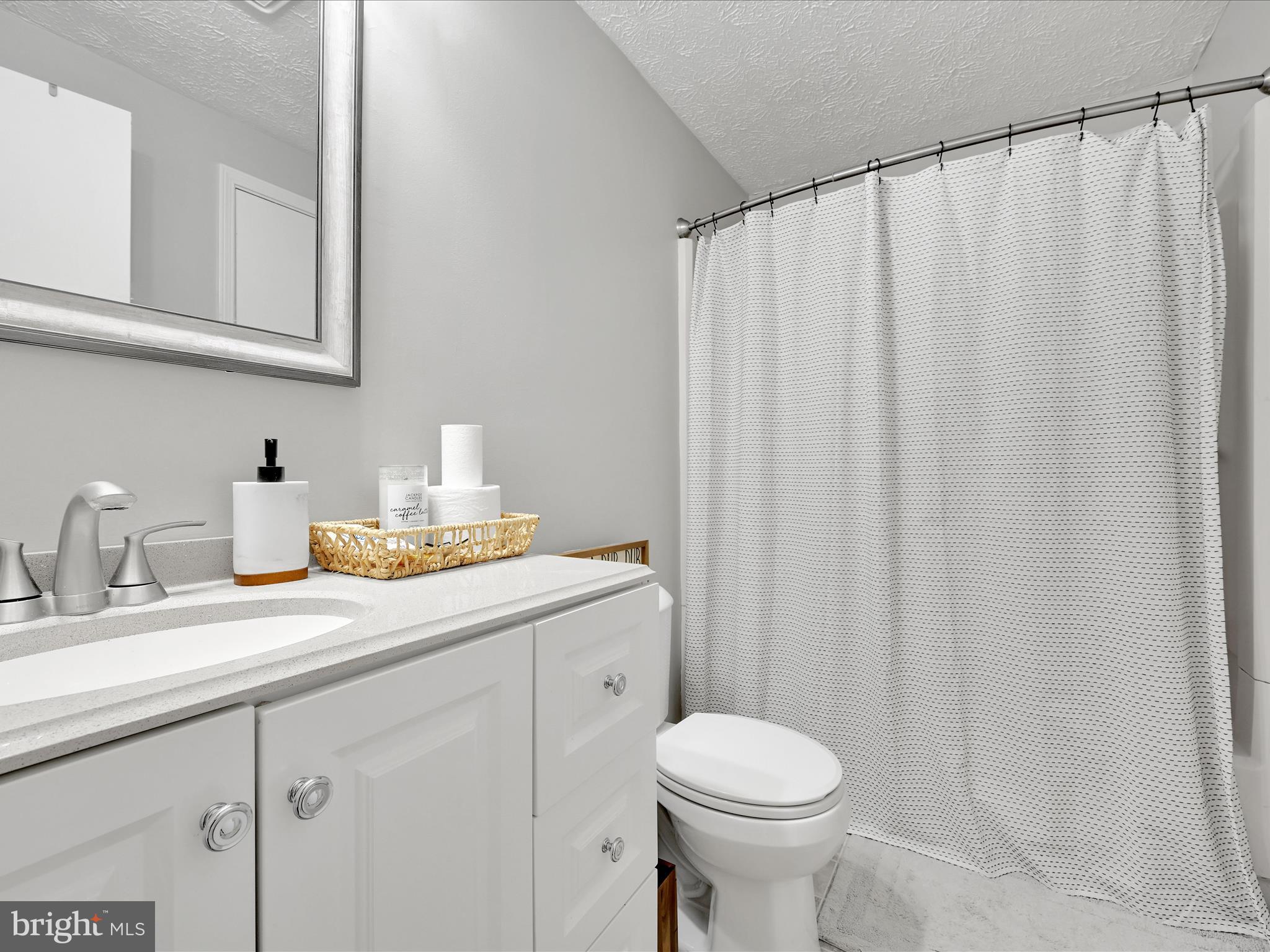 BARLEY SHEAF - Residential