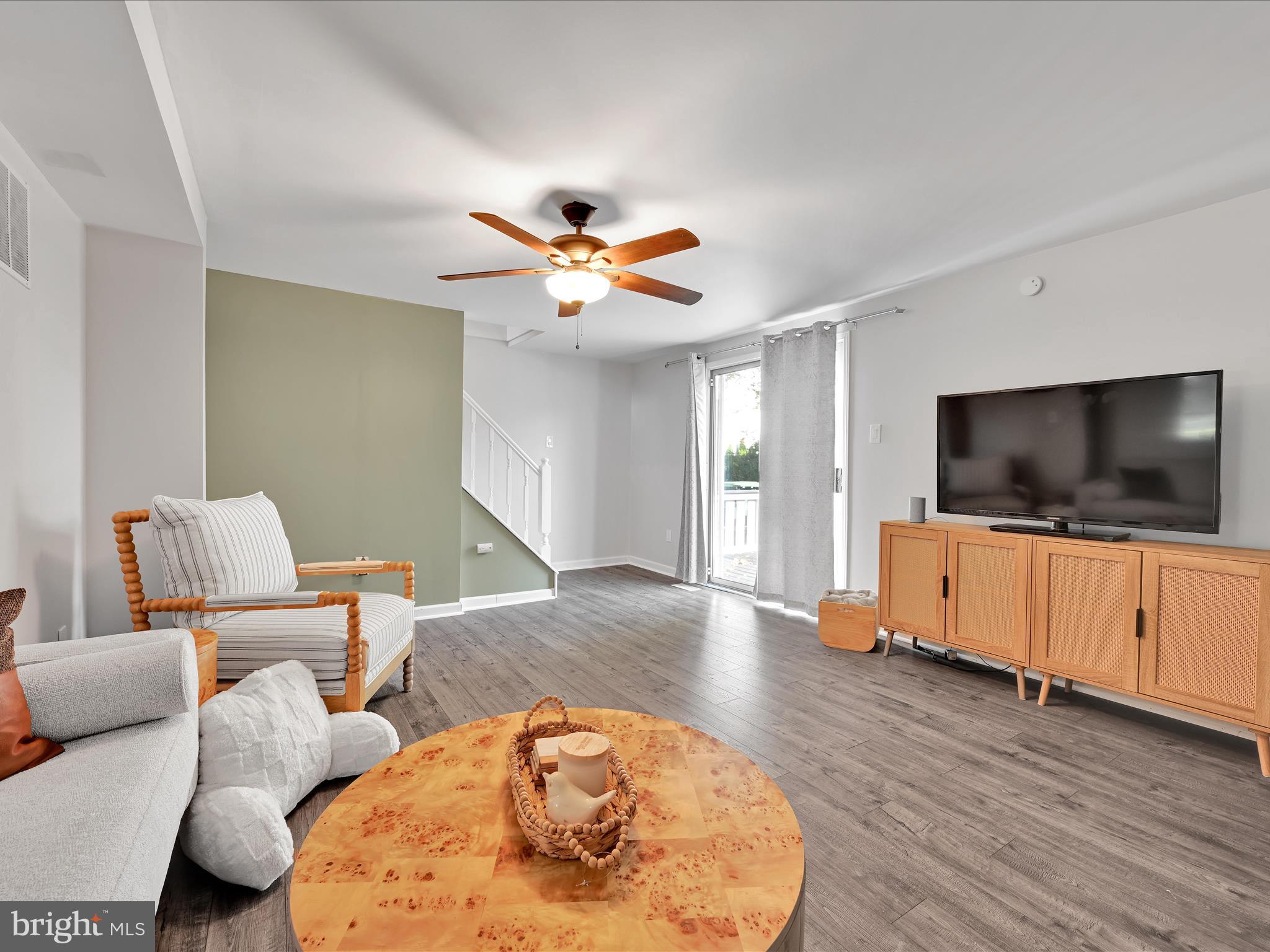 BARLEY SHEAF - Residential