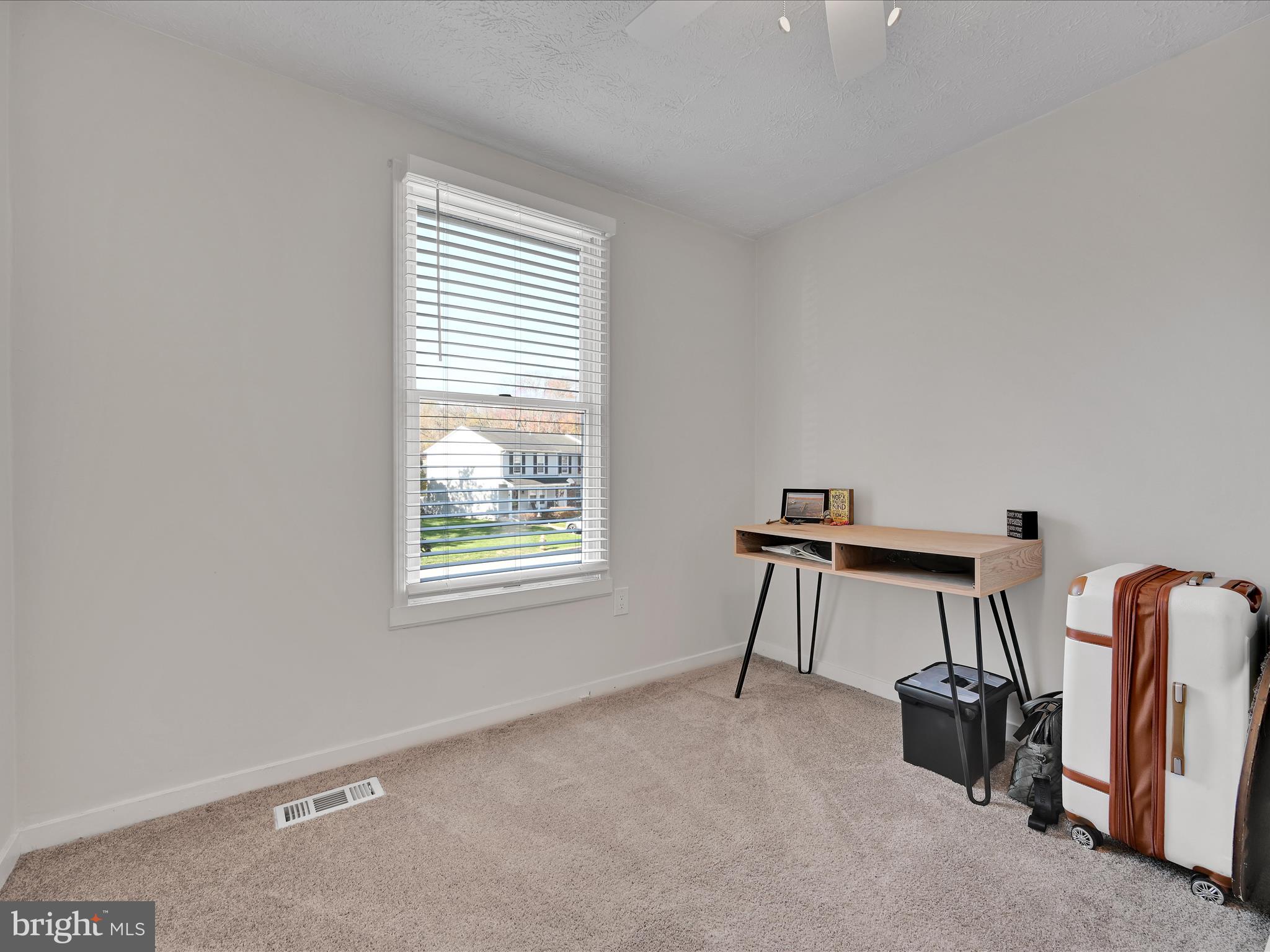 BARLEY SHEAF - Residential