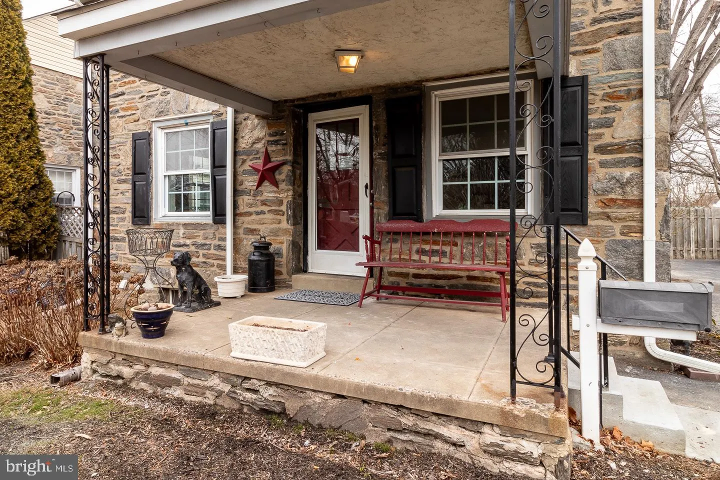 Springfield, Pennsylvania 19064, United States, 4 Bedrooms Bedrooms, ,2 BathroomsBathrooms,Residential,Pending,4436