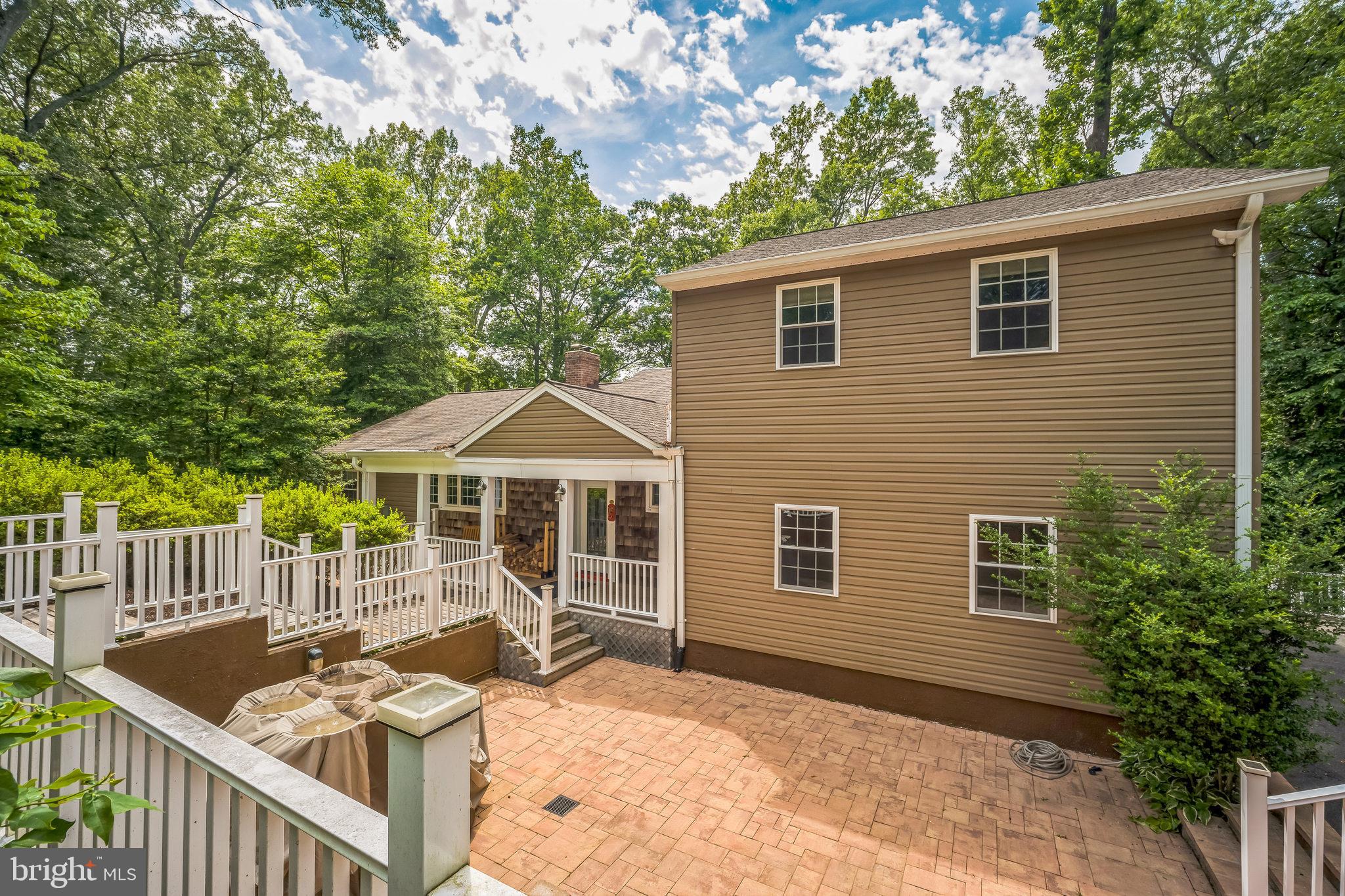 6600 RIDGEWAY DRIVE