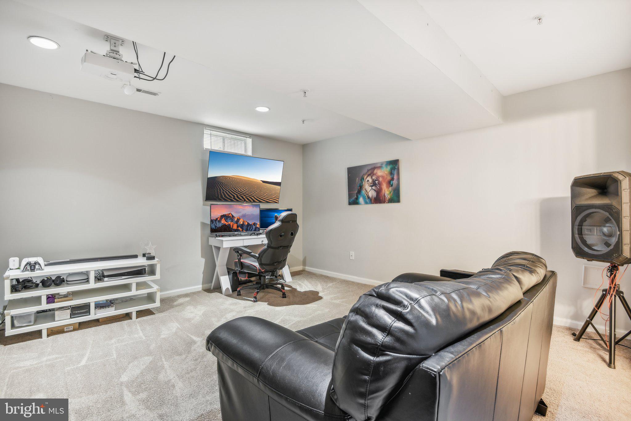 SOMERSET SUB - Residential