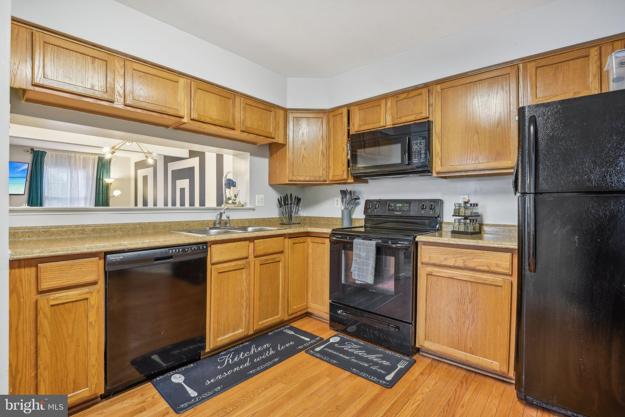 SOMERSET SUB - Residential