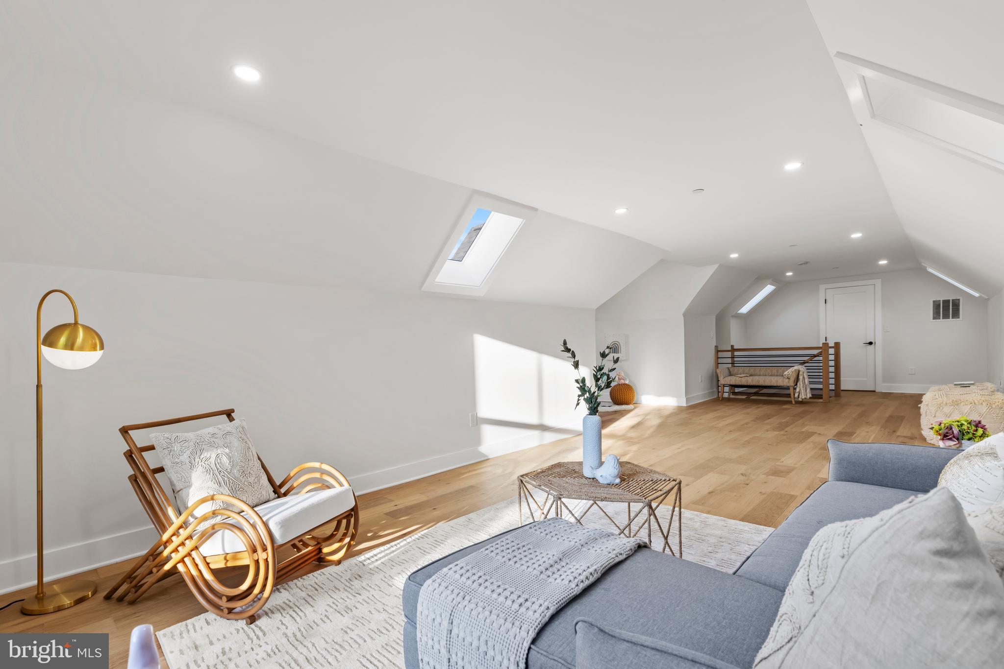 ROCK CREEK FOREST - Residential