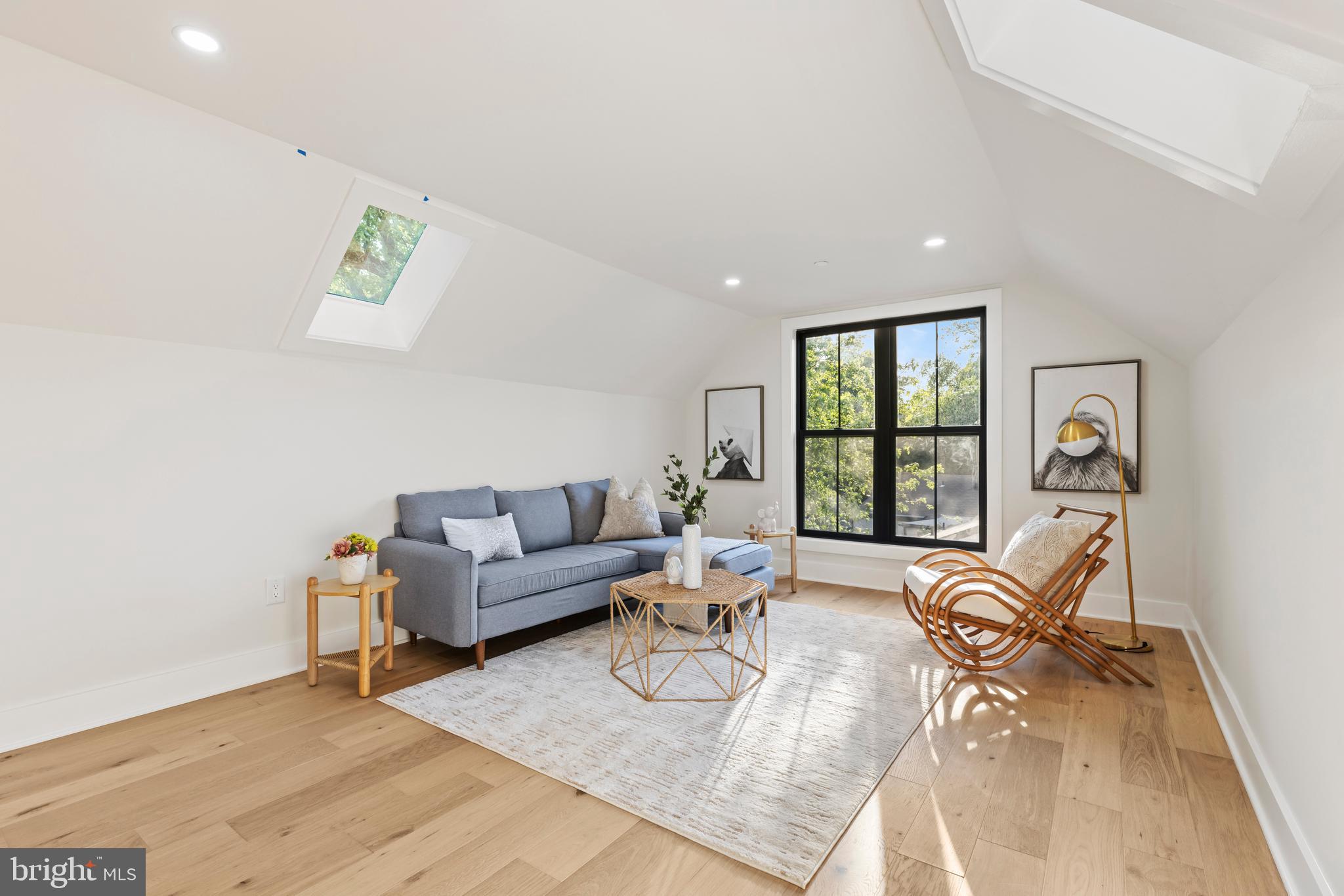 ROCK CREEK FOREST - Residential