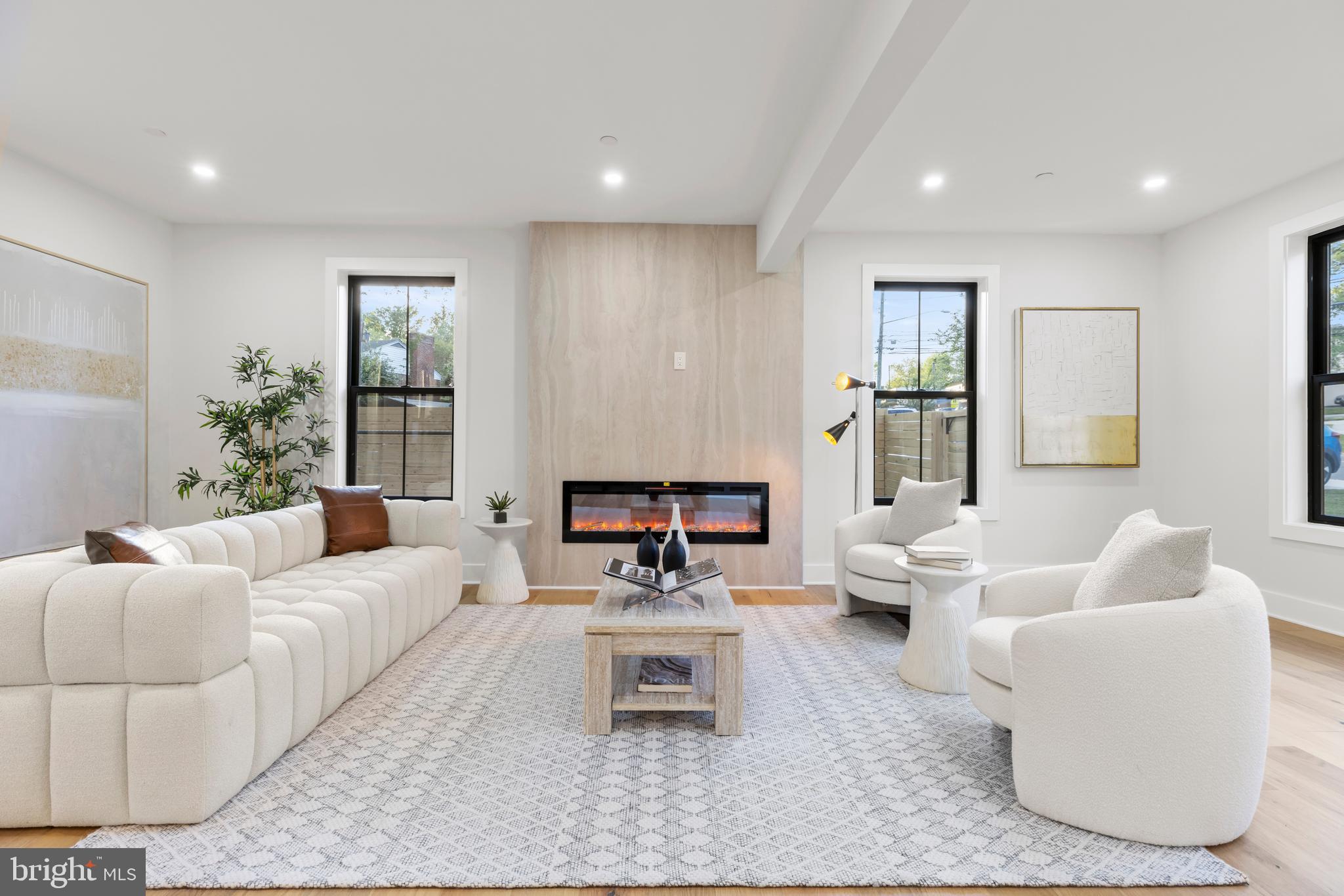 ROCK CREEK FOREST - Residential