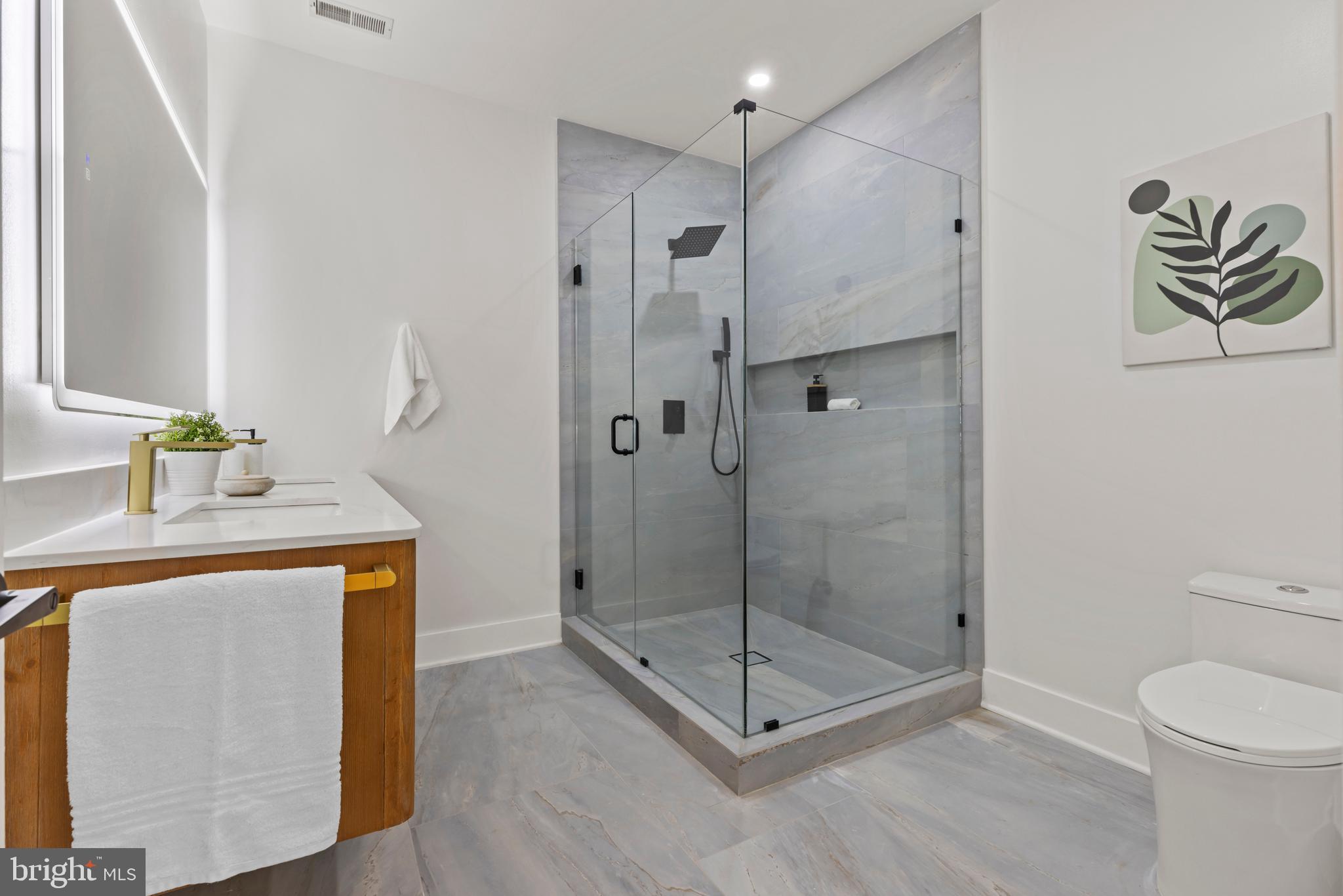 ROCK CREEK FOREST - Residential