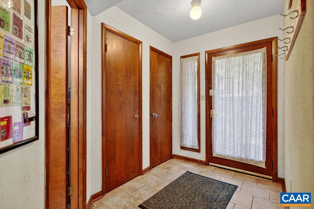 WINTERGREEN RESORT - Residential