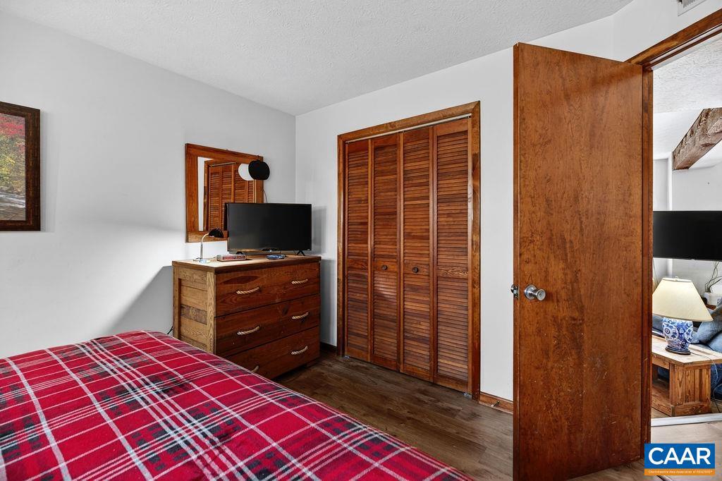 WINTERGREEN RESORT - Residential