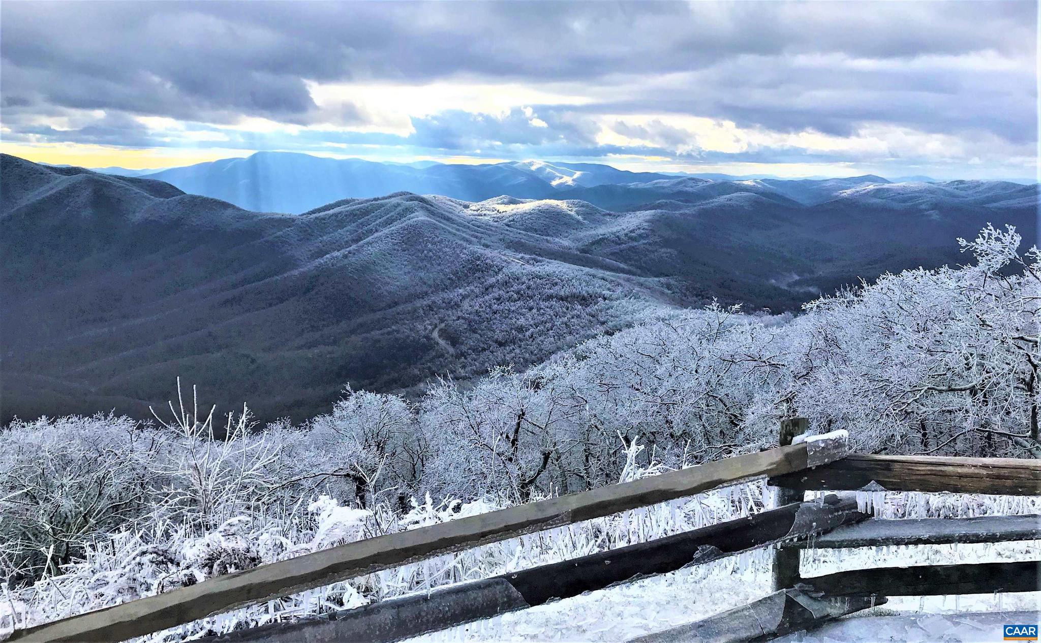 WINTERGREEN RESORT - Residential