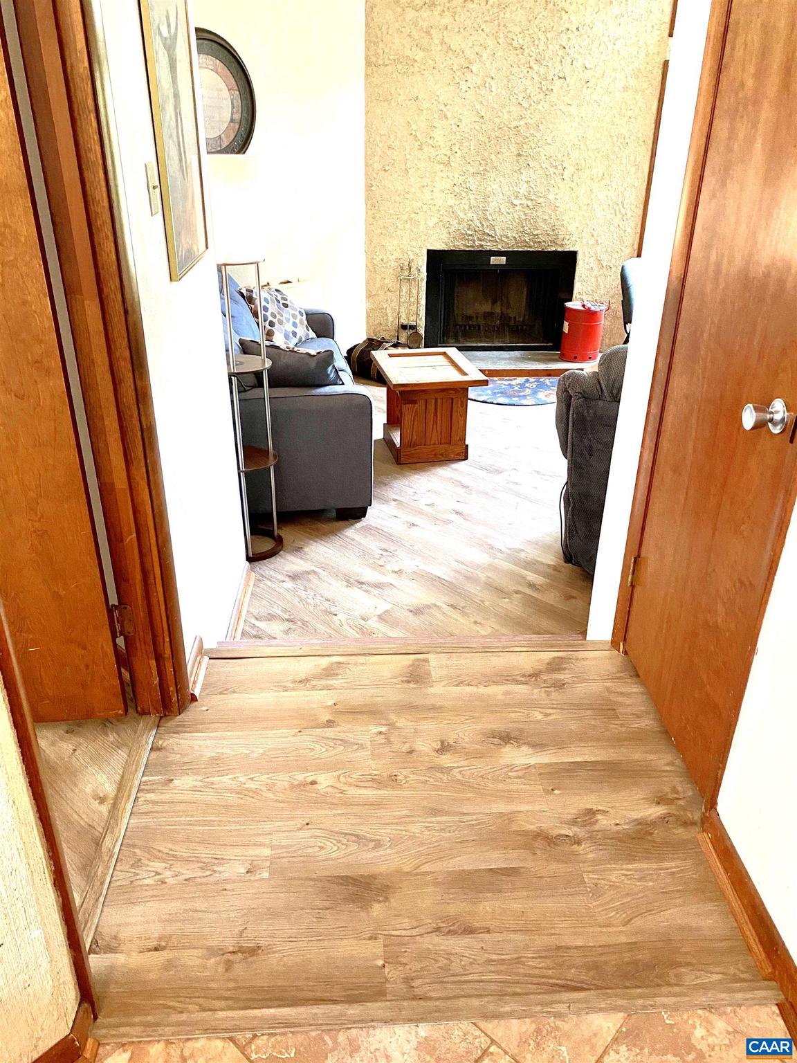 WINTERGREEN RESORT - Residential