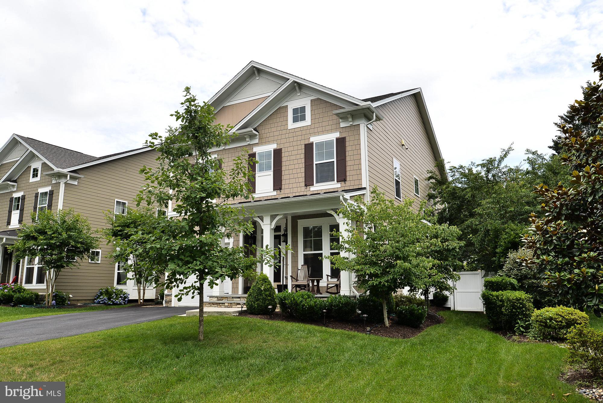 HOLLIN HALL VILLAGE - Residential Lease