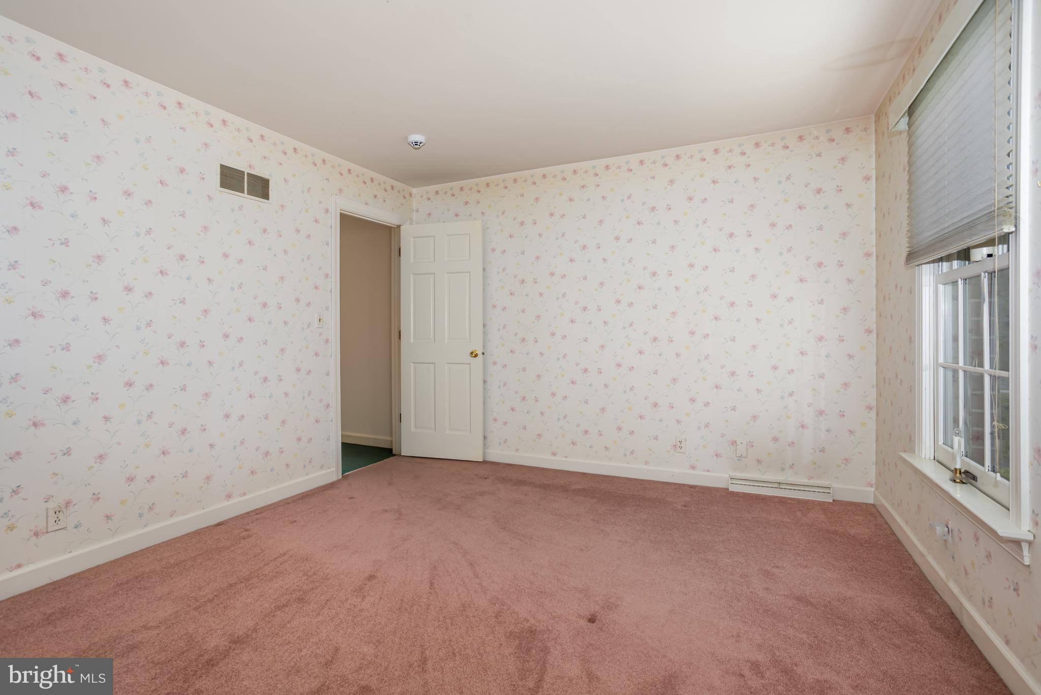 HEPPLEWHITE ESTATES - Residential