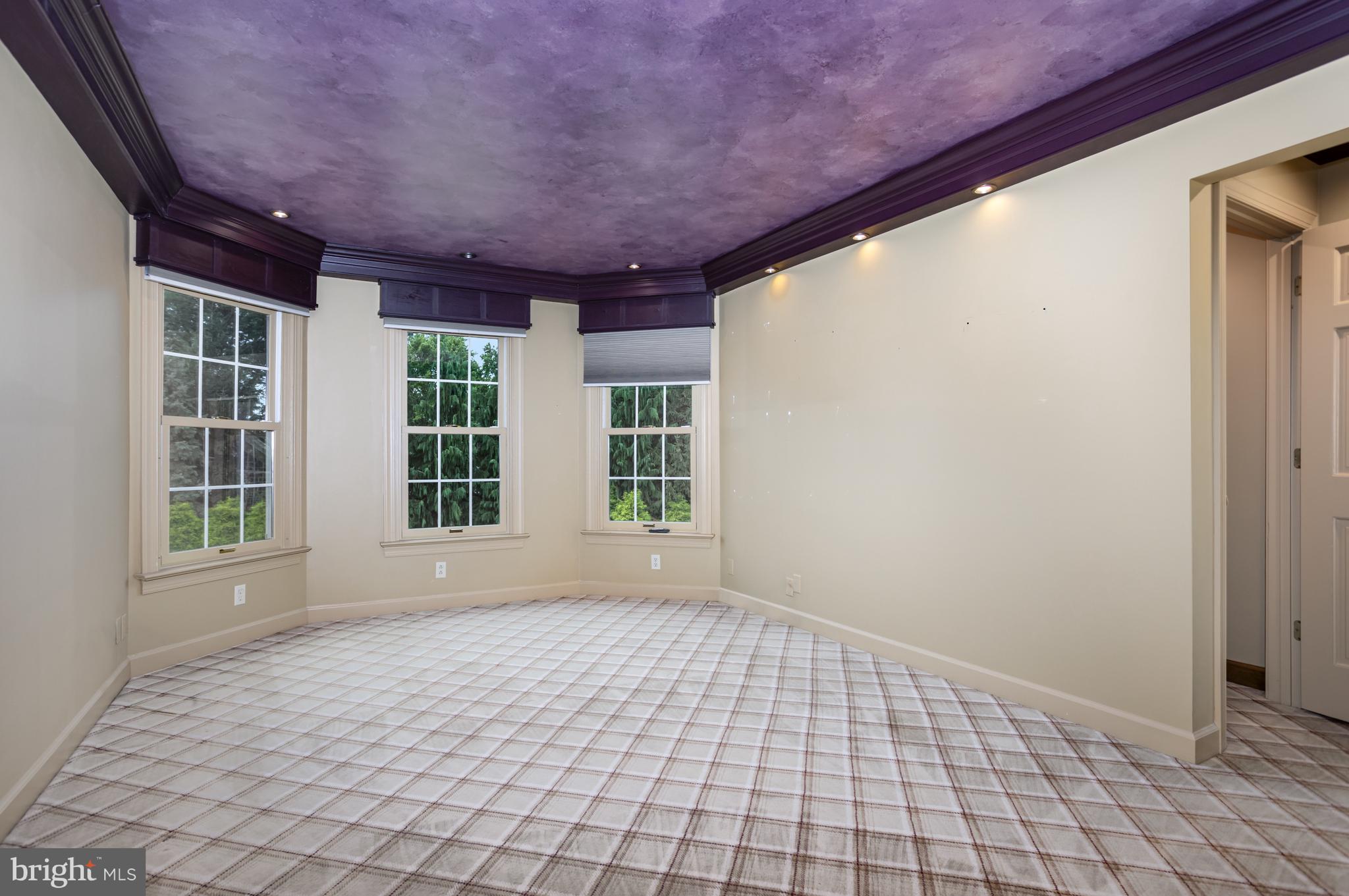 HEPPLEWHITE ESTATES - Residential