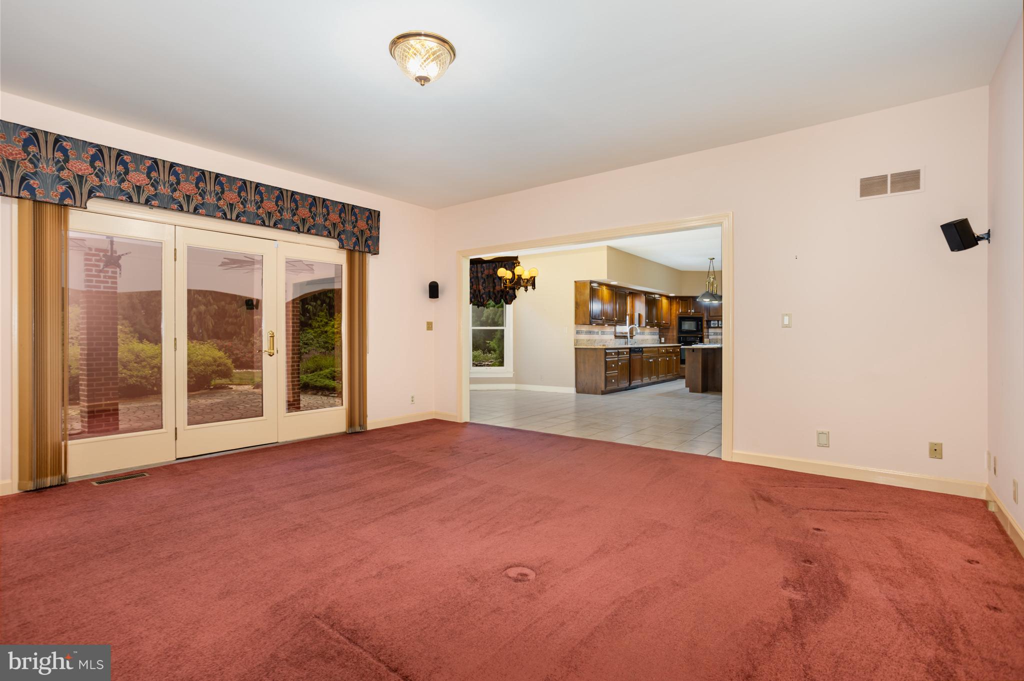 HEPPLEWHITE ESTATES - Residential