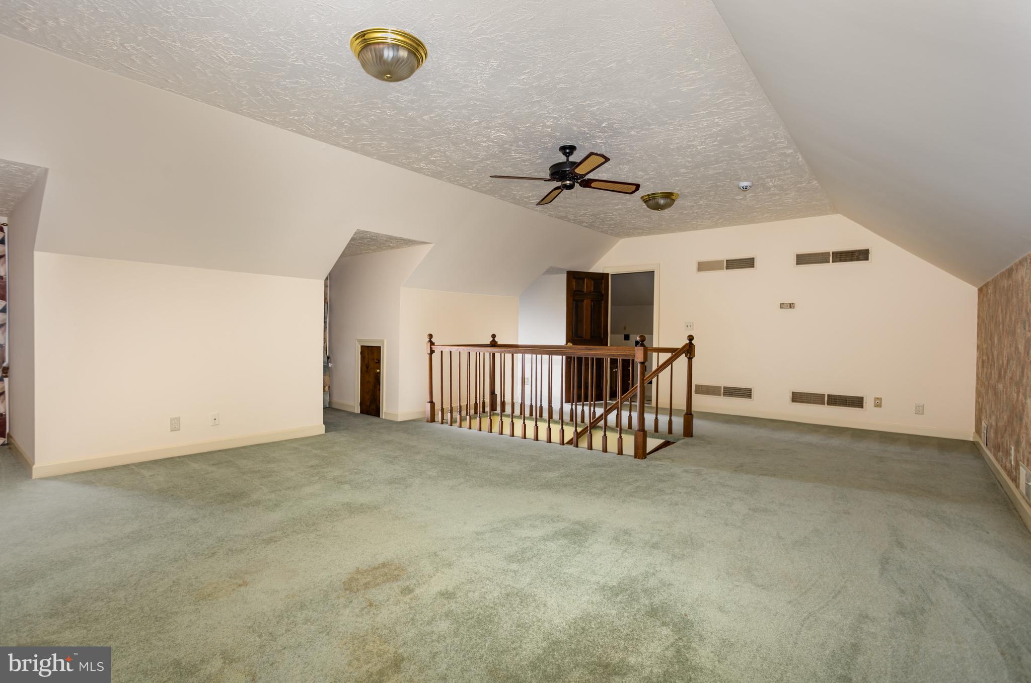 HEPPLEWHITE ESTATES - Residential