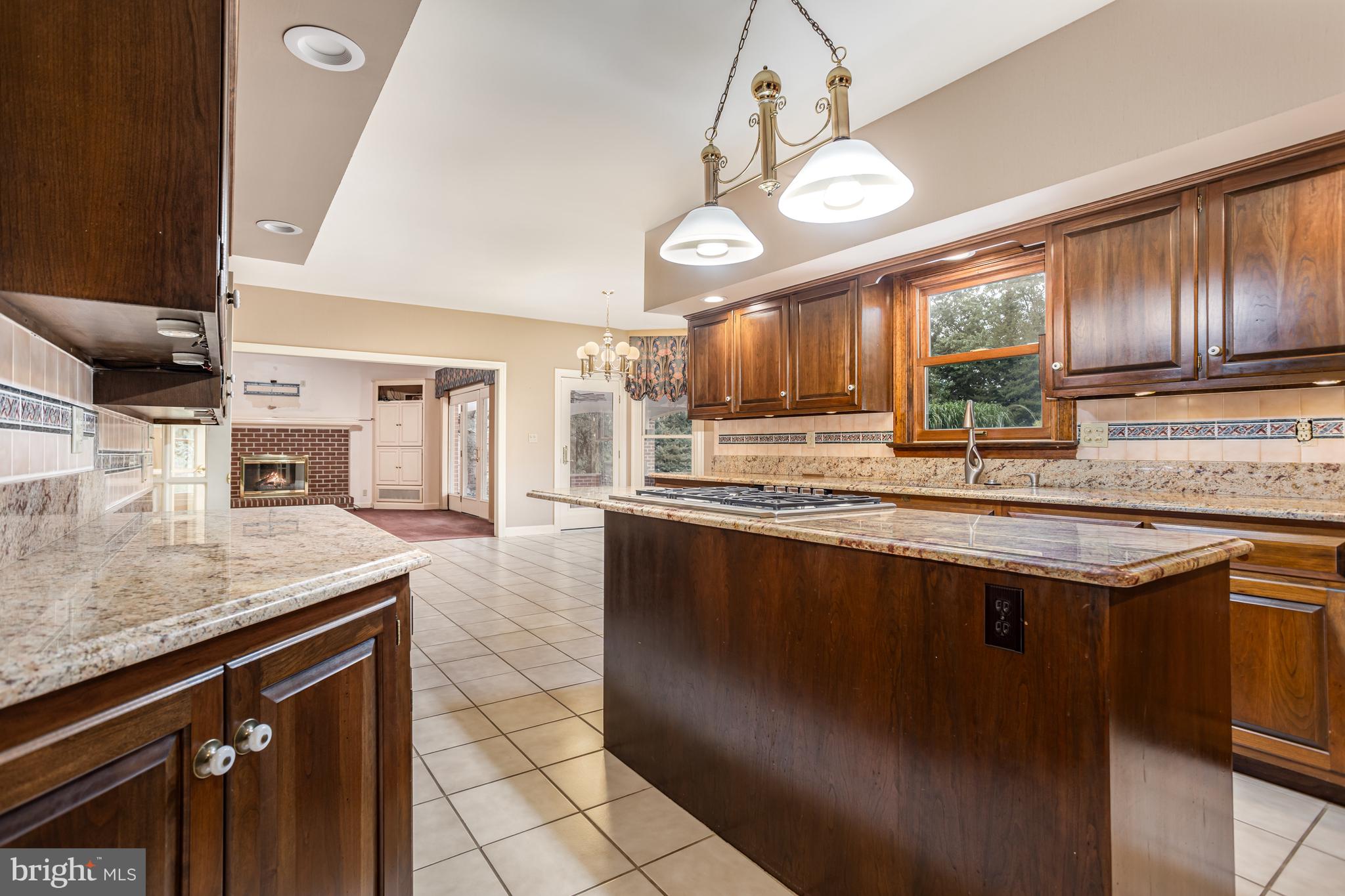 HEPPLEWHITE ESTATES - Residential