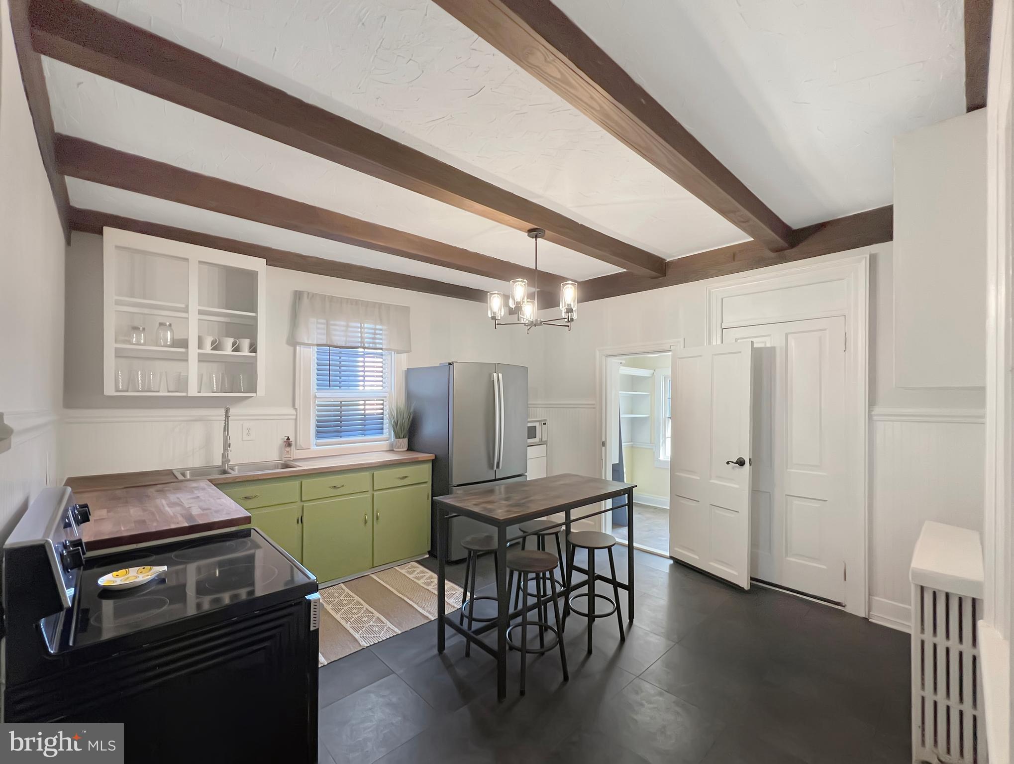 MARTINSBURG CITY - Residential